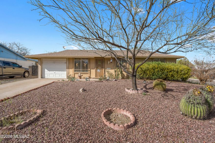 Clean, cozy, move-in ready home in quiet southwest neighborhood with 1-car garage and no HOA. Tile floor throughout. Fully enclosed back yard. Close to schools, shopping and restaurants.
