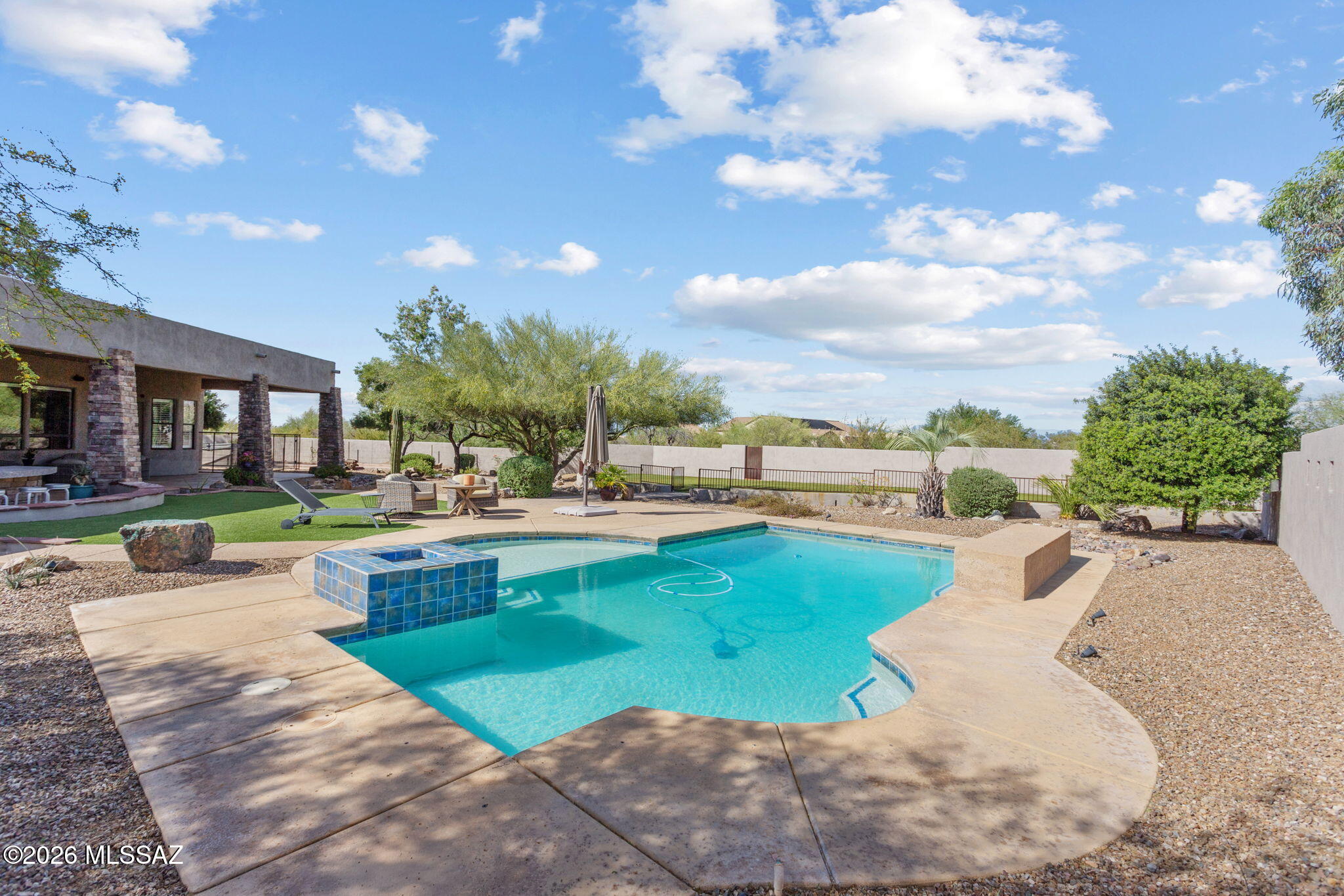 16861 S Ocotillo View Road