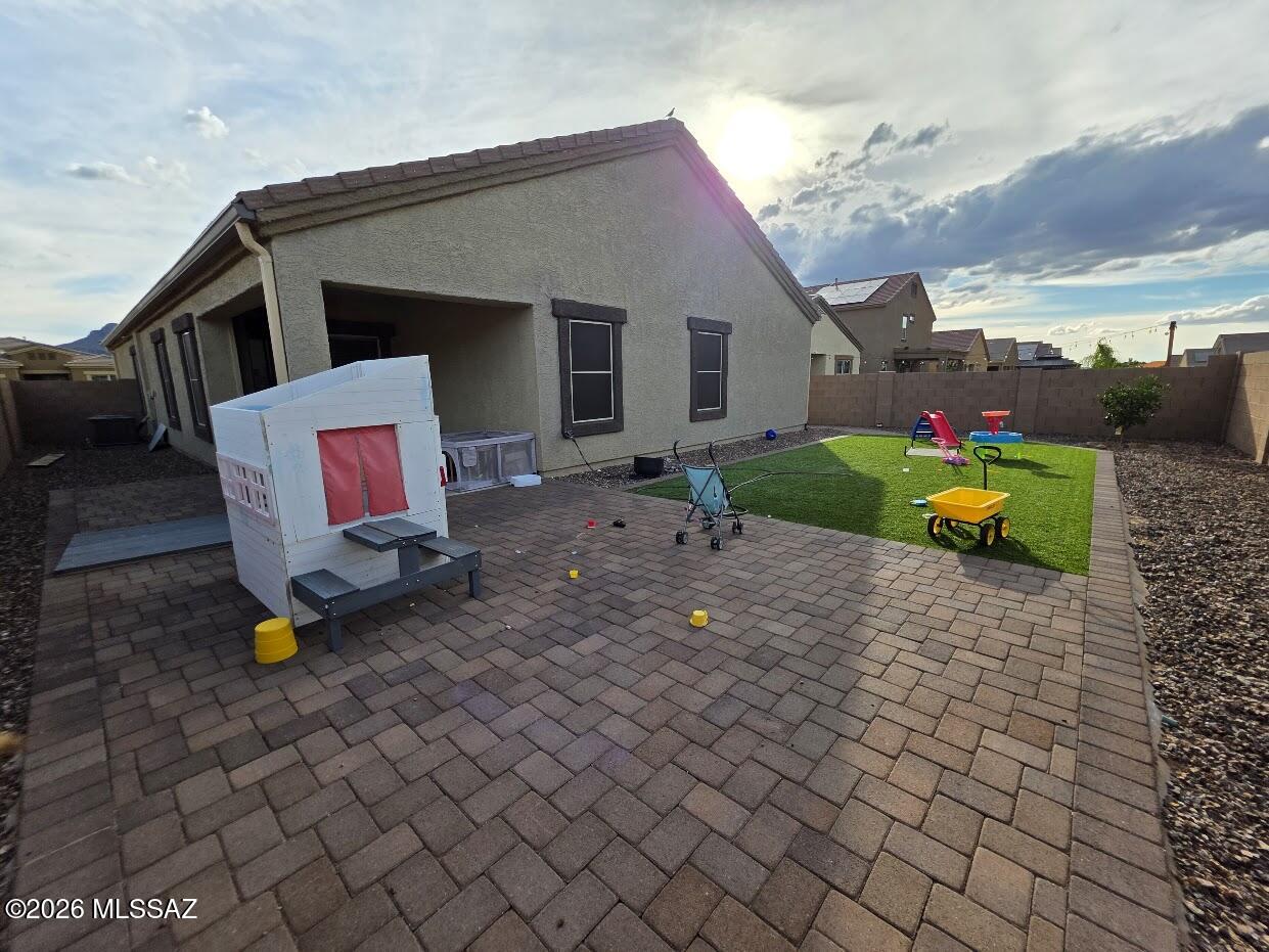 Saguaro Bloom 7B - Residential Lease