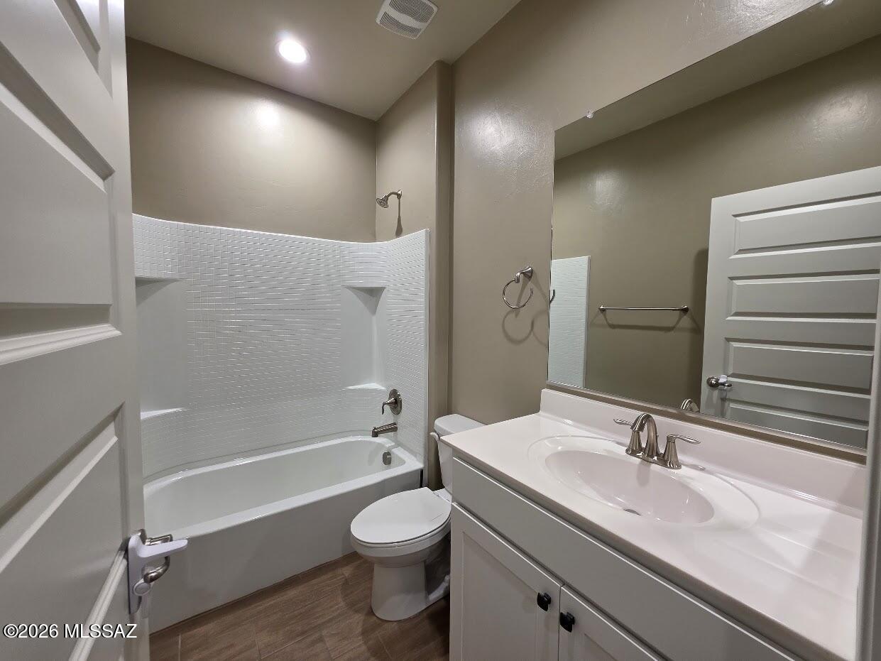 Saguaro Bloom 7B - Residential Lease