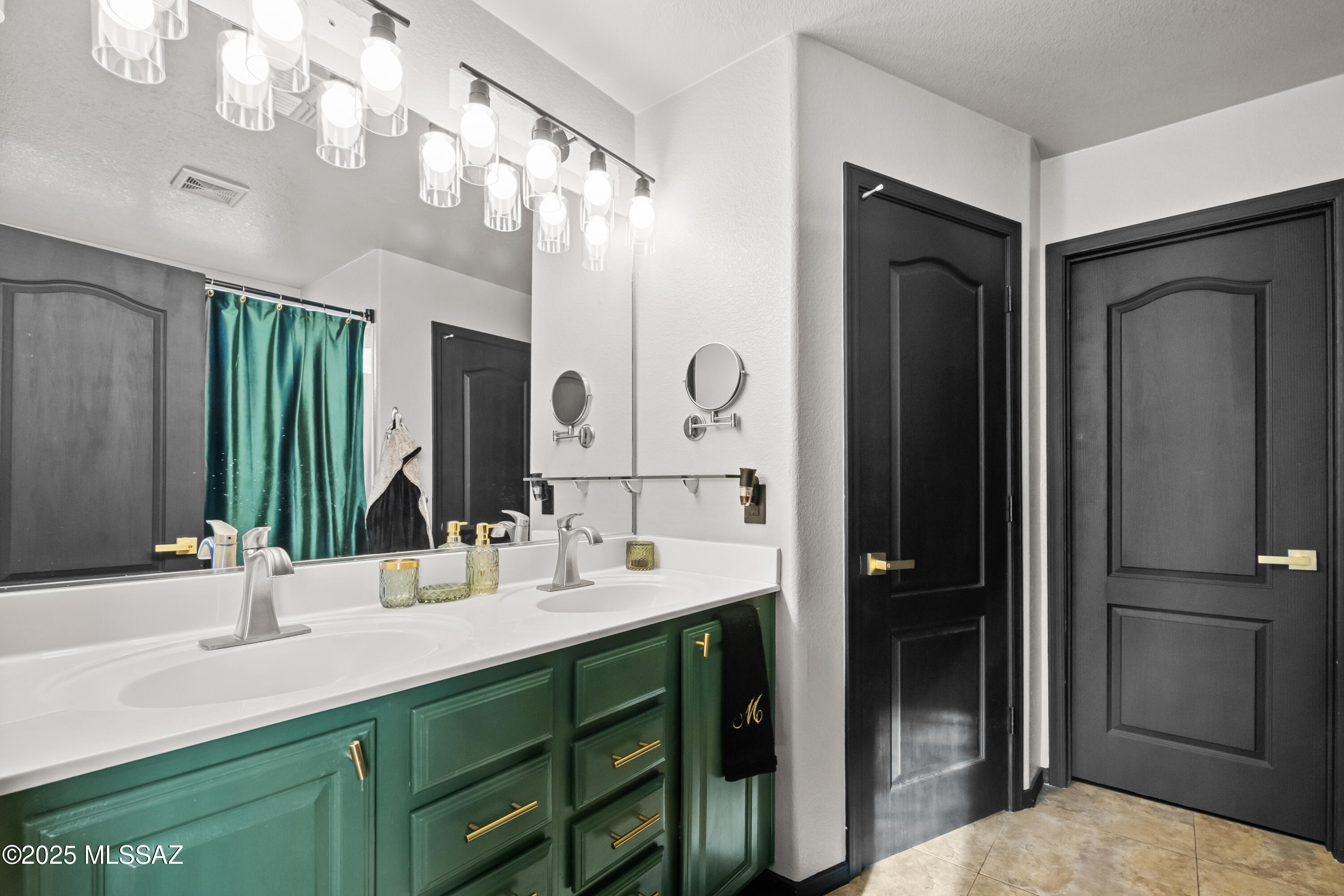 Presidio Del Cielo II (426-663) - Residential