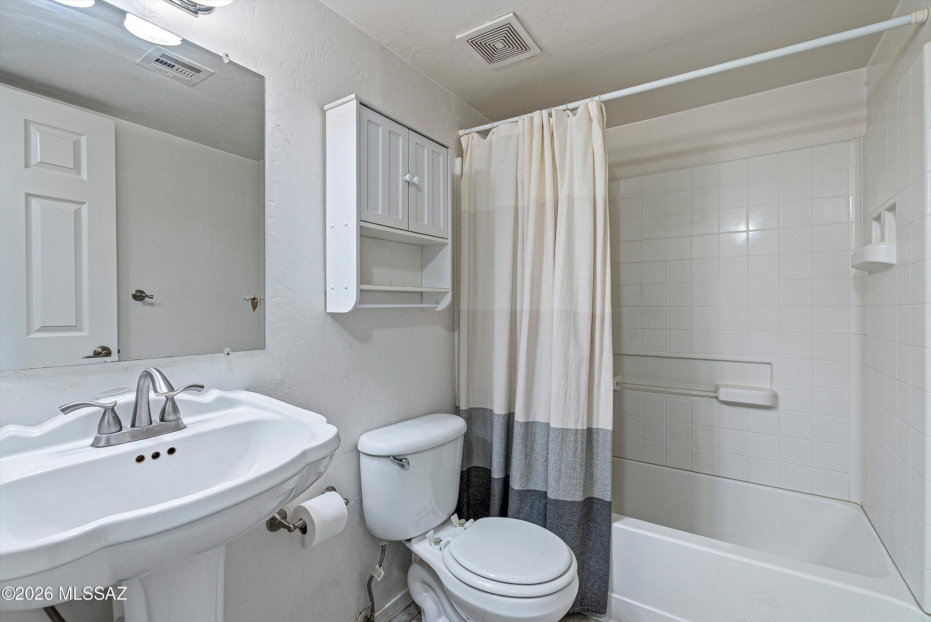 Sierra Madre Condos - Residential