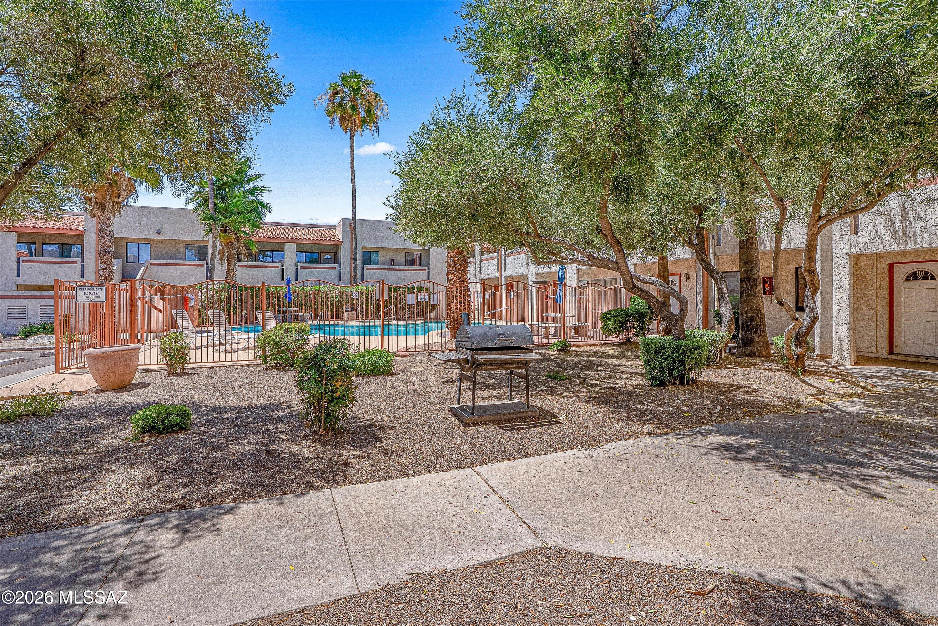 Sierra Madre Condos - Residential