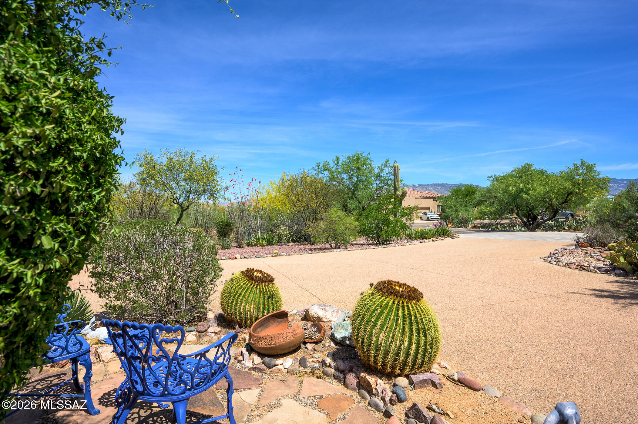 13832 E Calle Nobleza