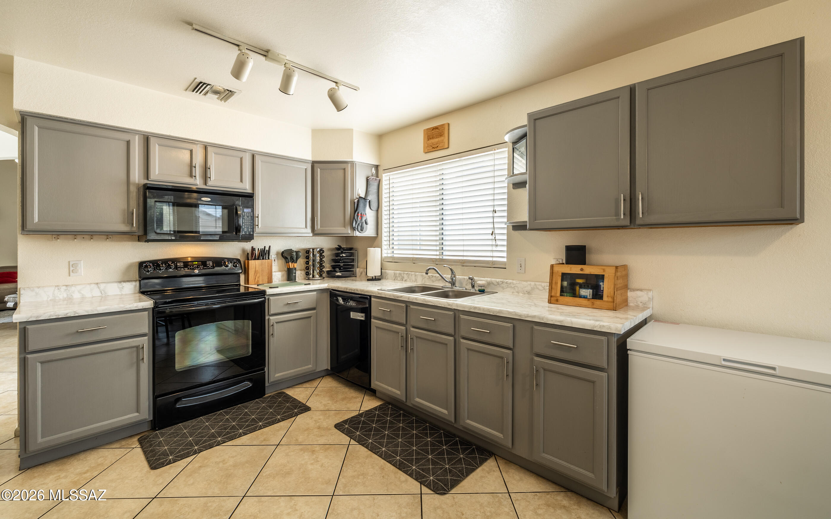 Silver Pass PH. II (277-395) - Residential