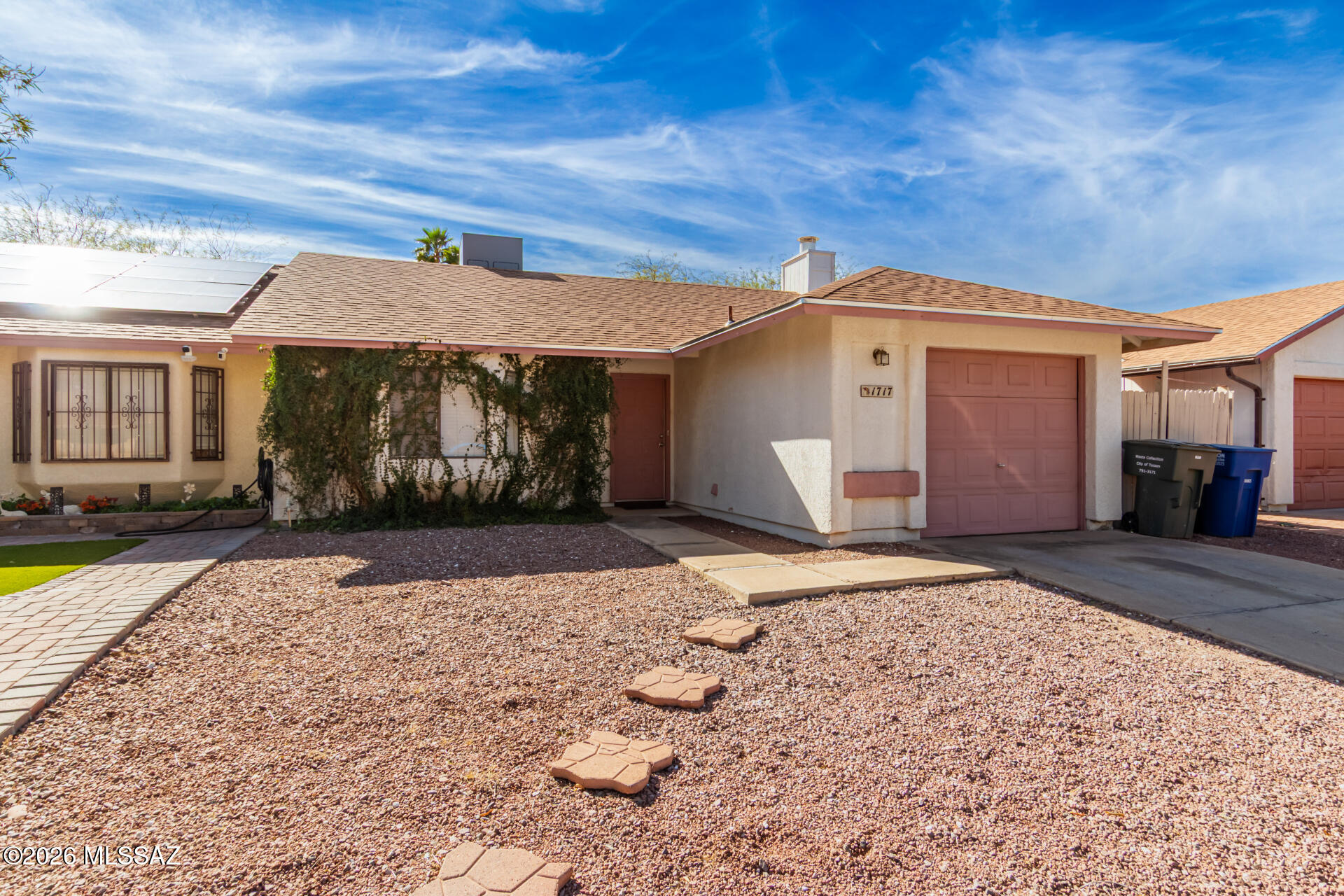 1717 W Cochran Street