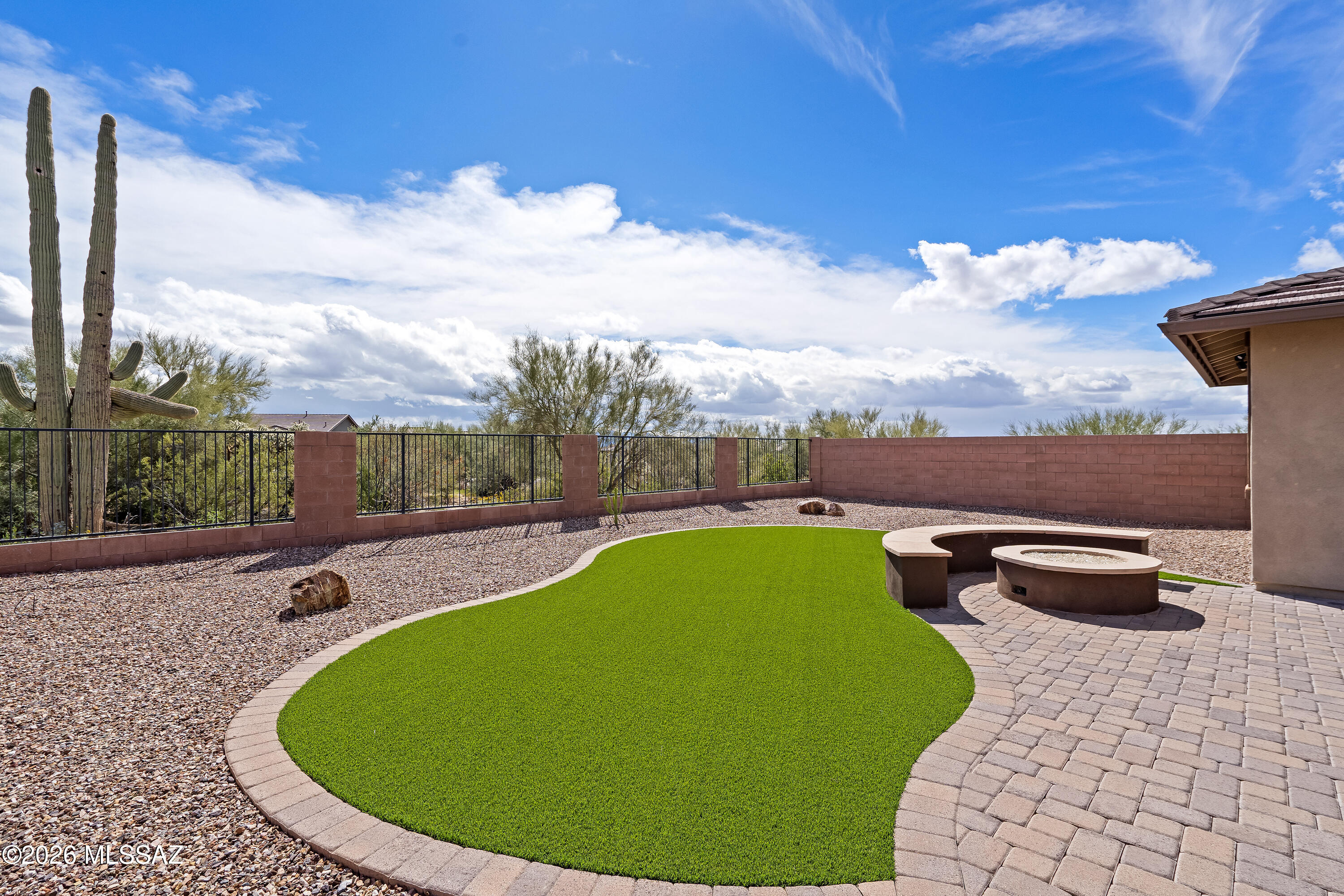Blue Agave At Dove Mountain - Residential