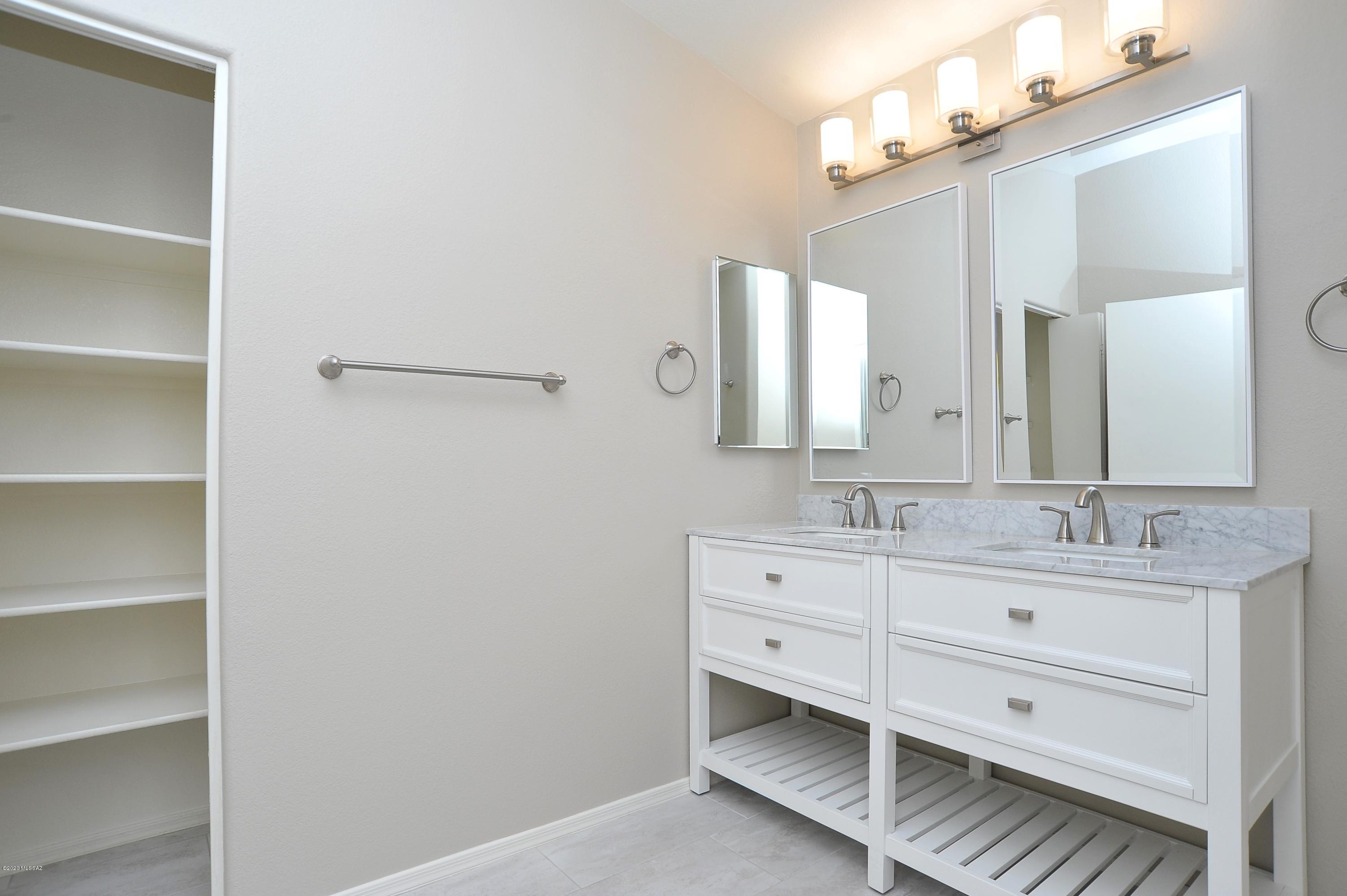 Rancho Vistoso Neighborhood 10 - Residential Lease