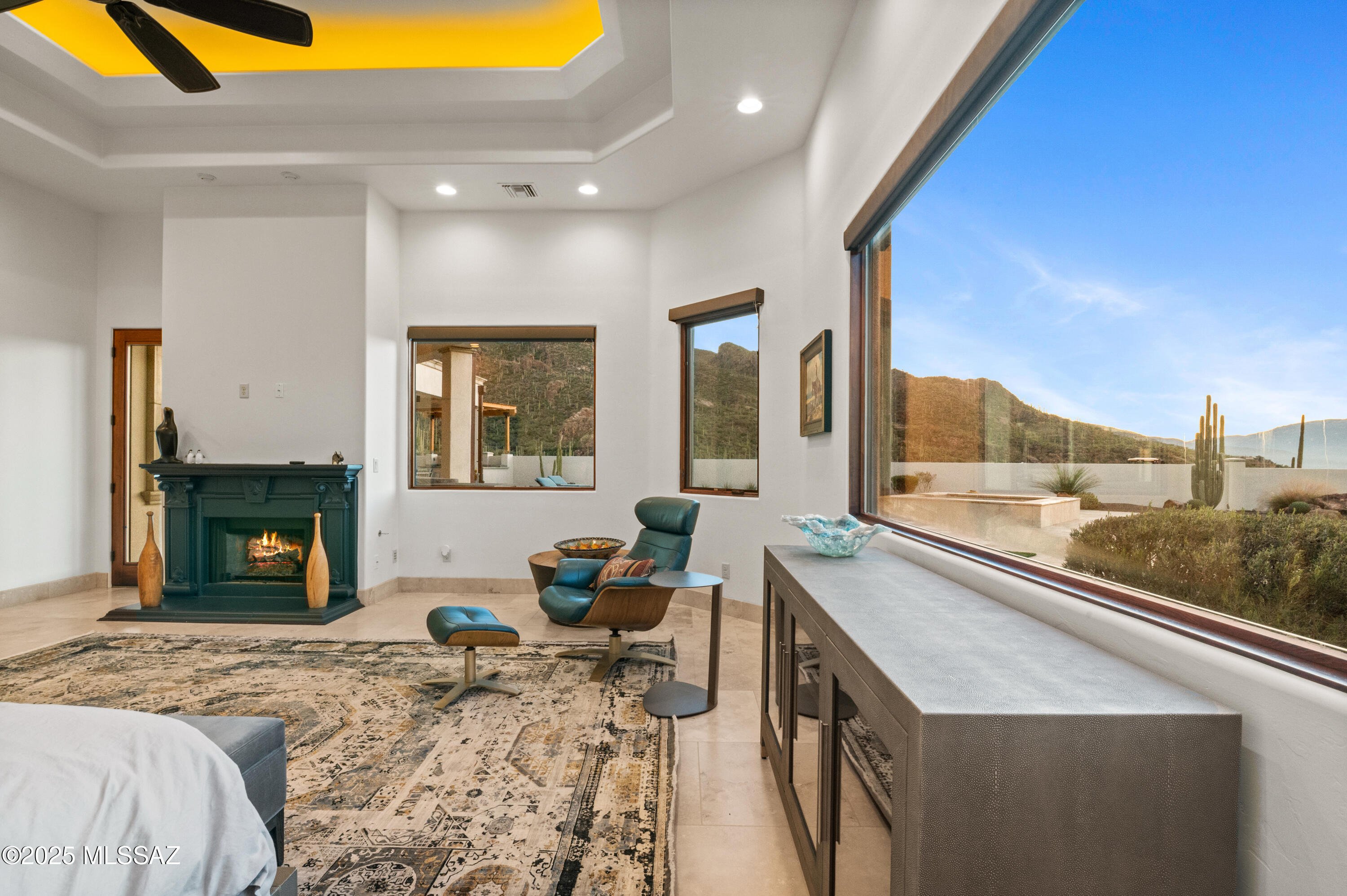Finisterra (1-210) - Residential