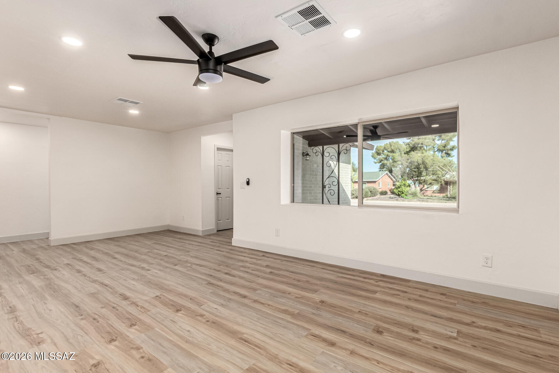 2032 E Florence Drive