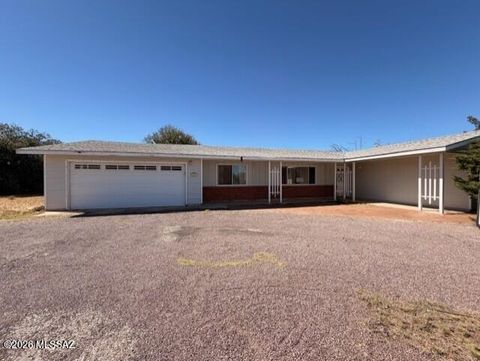 Photo of 880 S La Mesa Circle, Benson, AZ 85602 (MLS # 22607794)