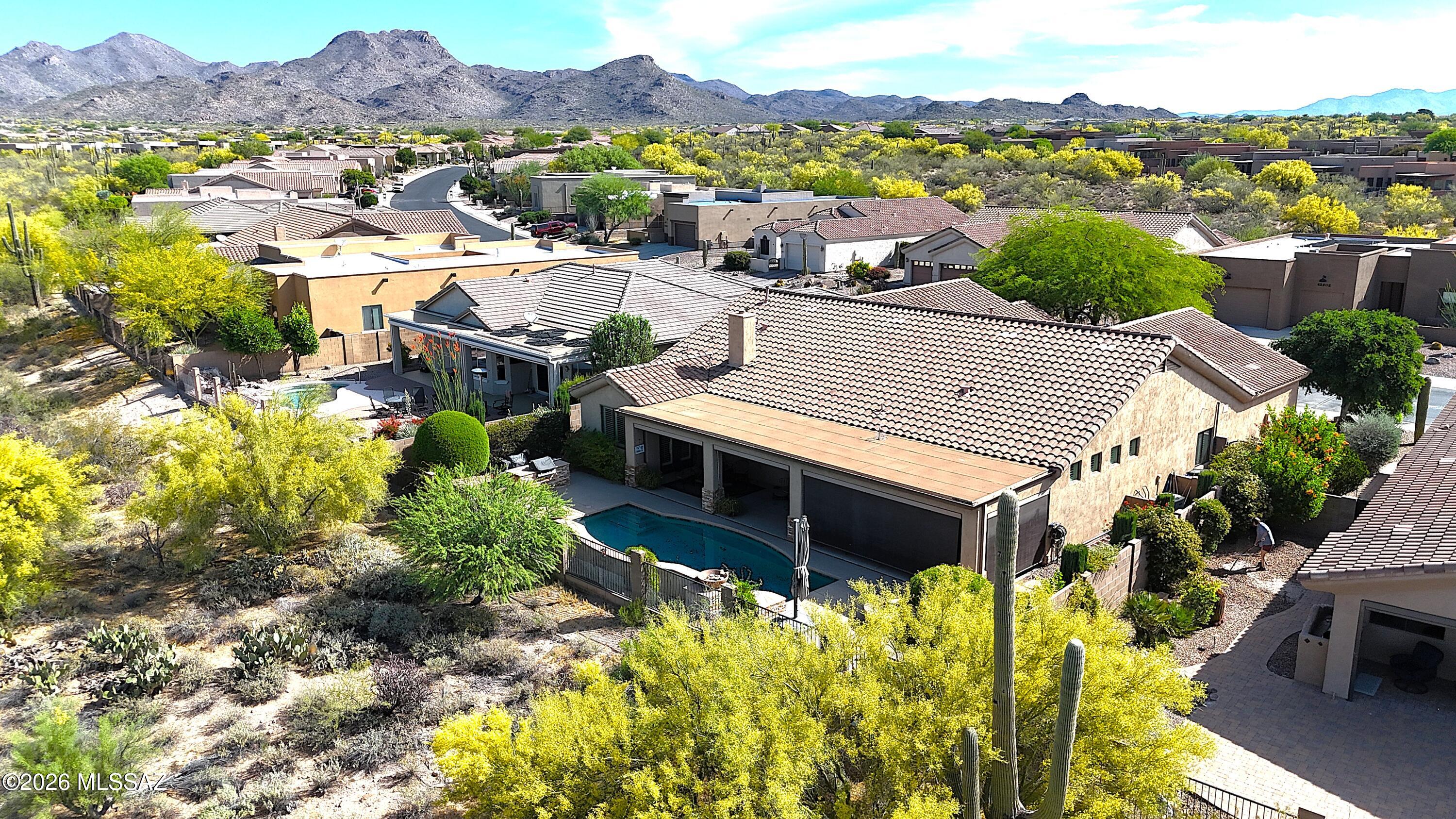 12301 N Golden Mirror Drive