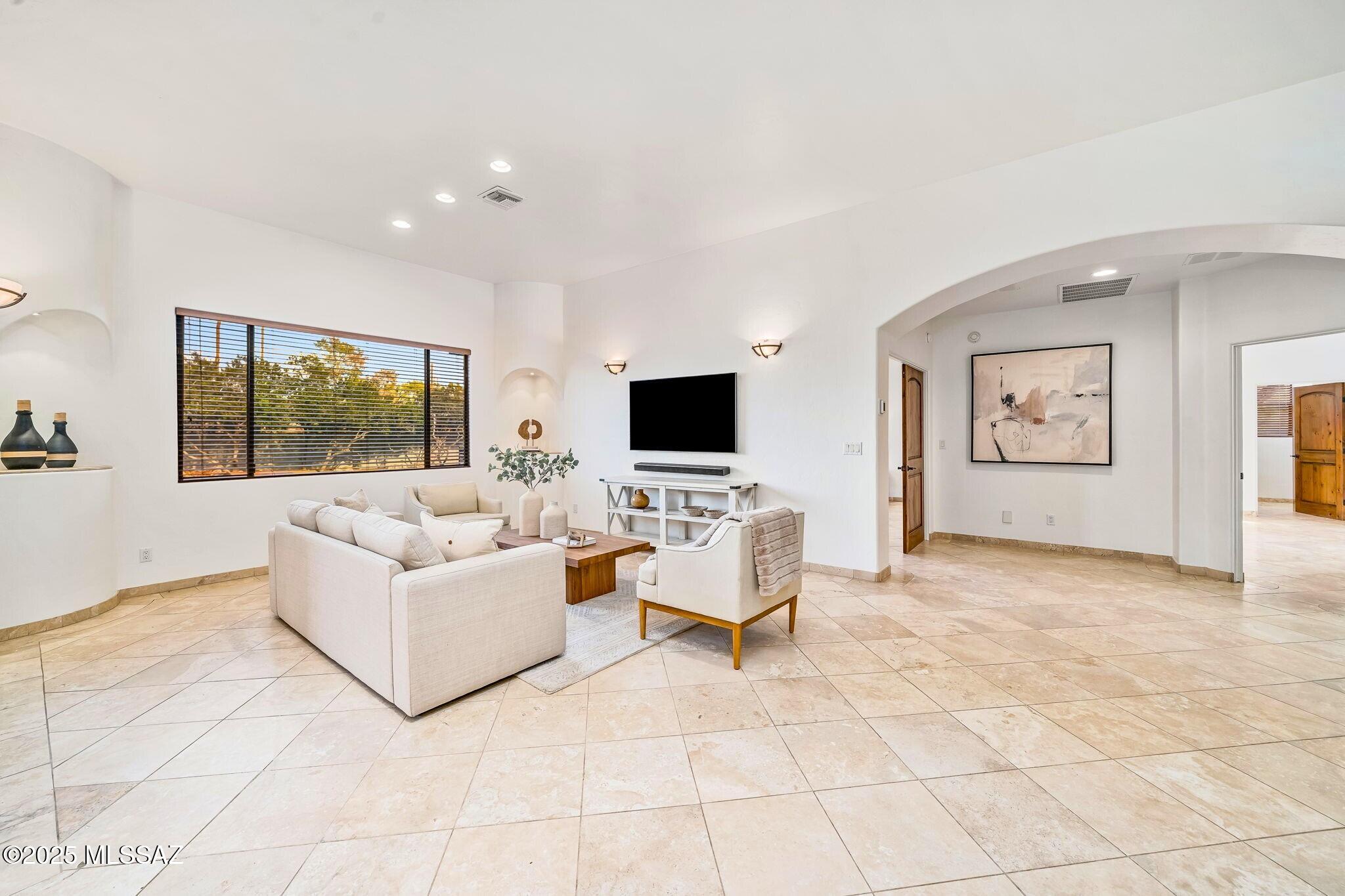 Colonia Solana - Residential