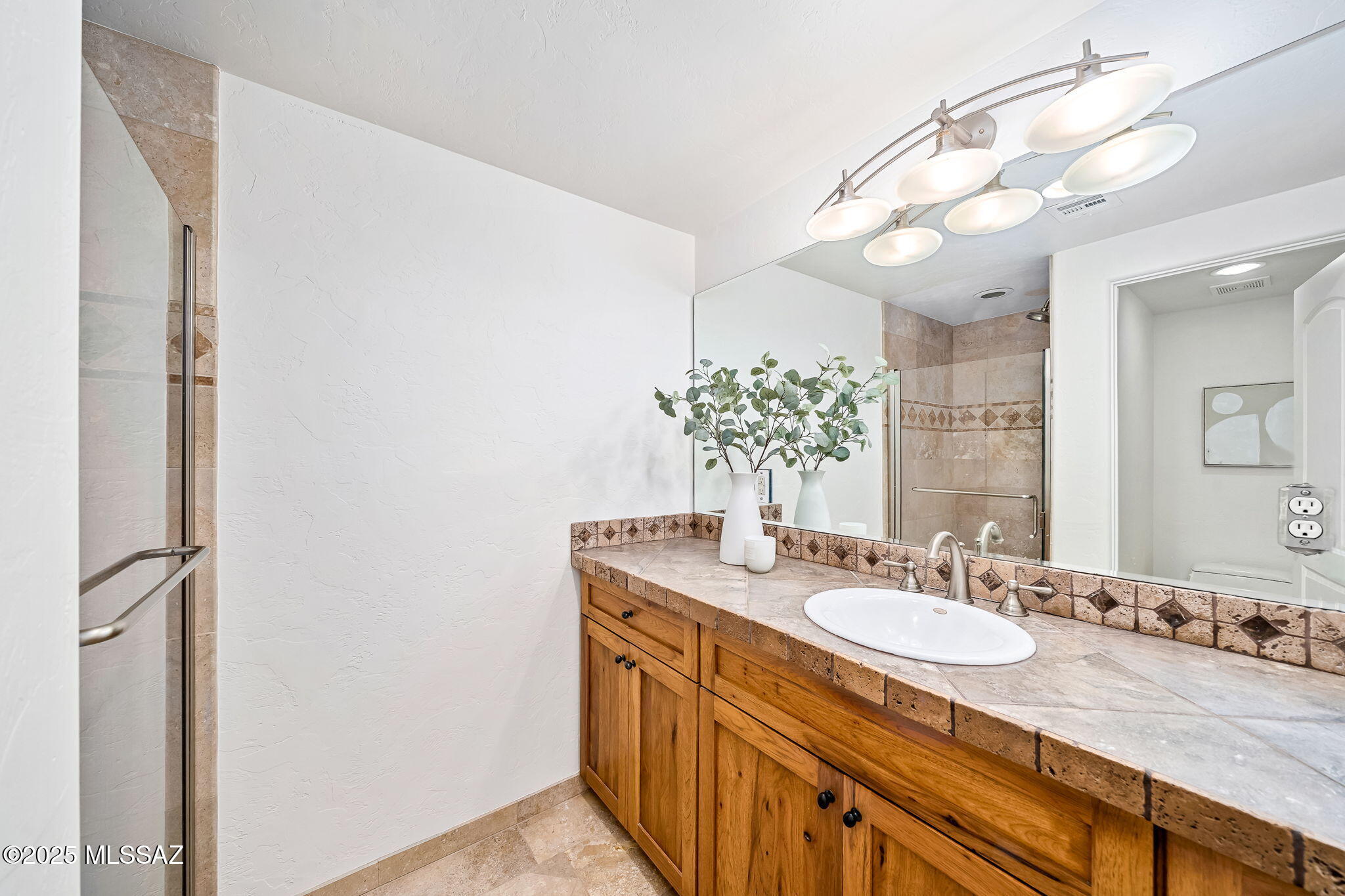 Colonia Solana - Residential