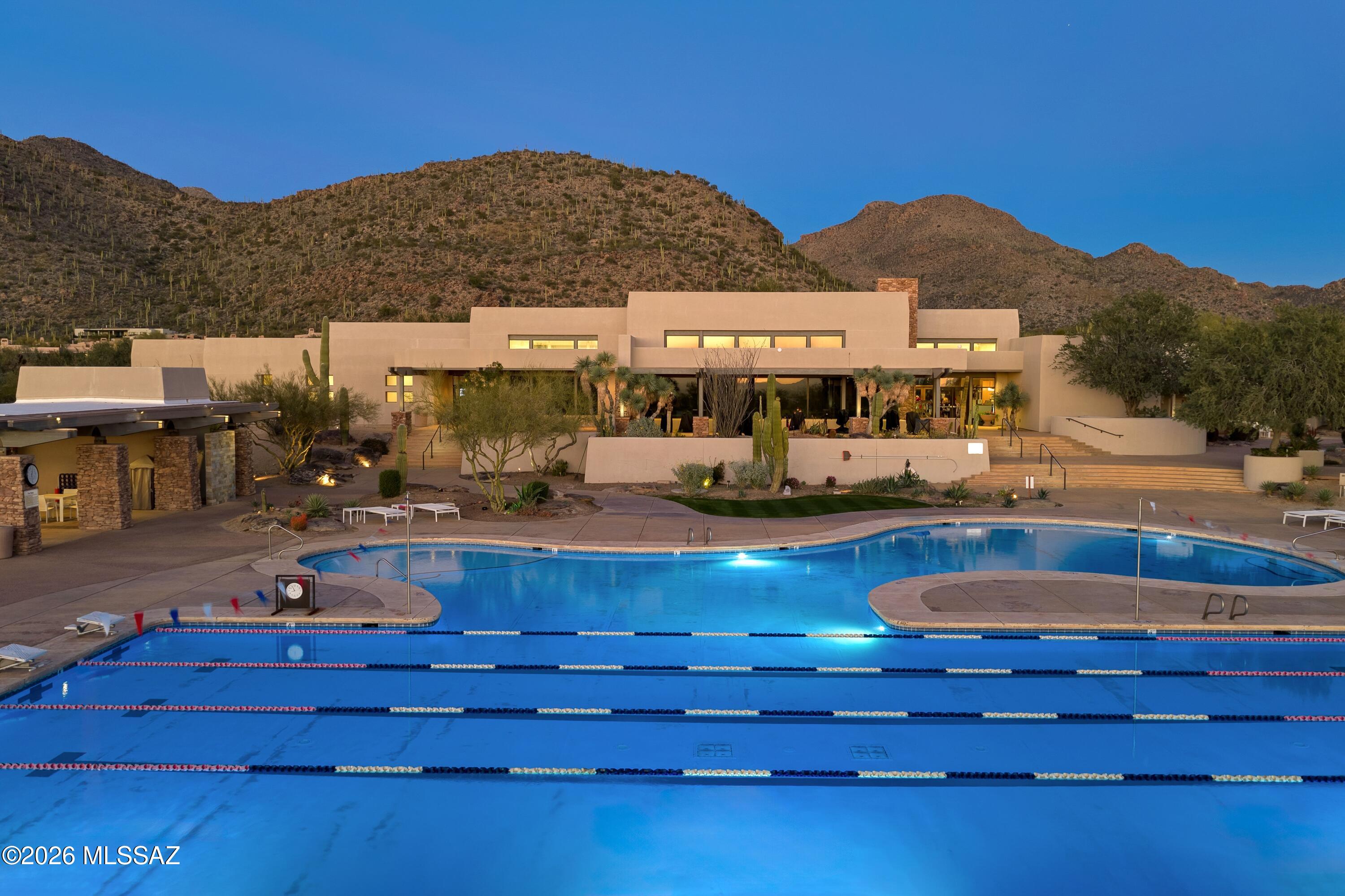 Canyon Pass II At Dove Mountain (49-110) - Residential