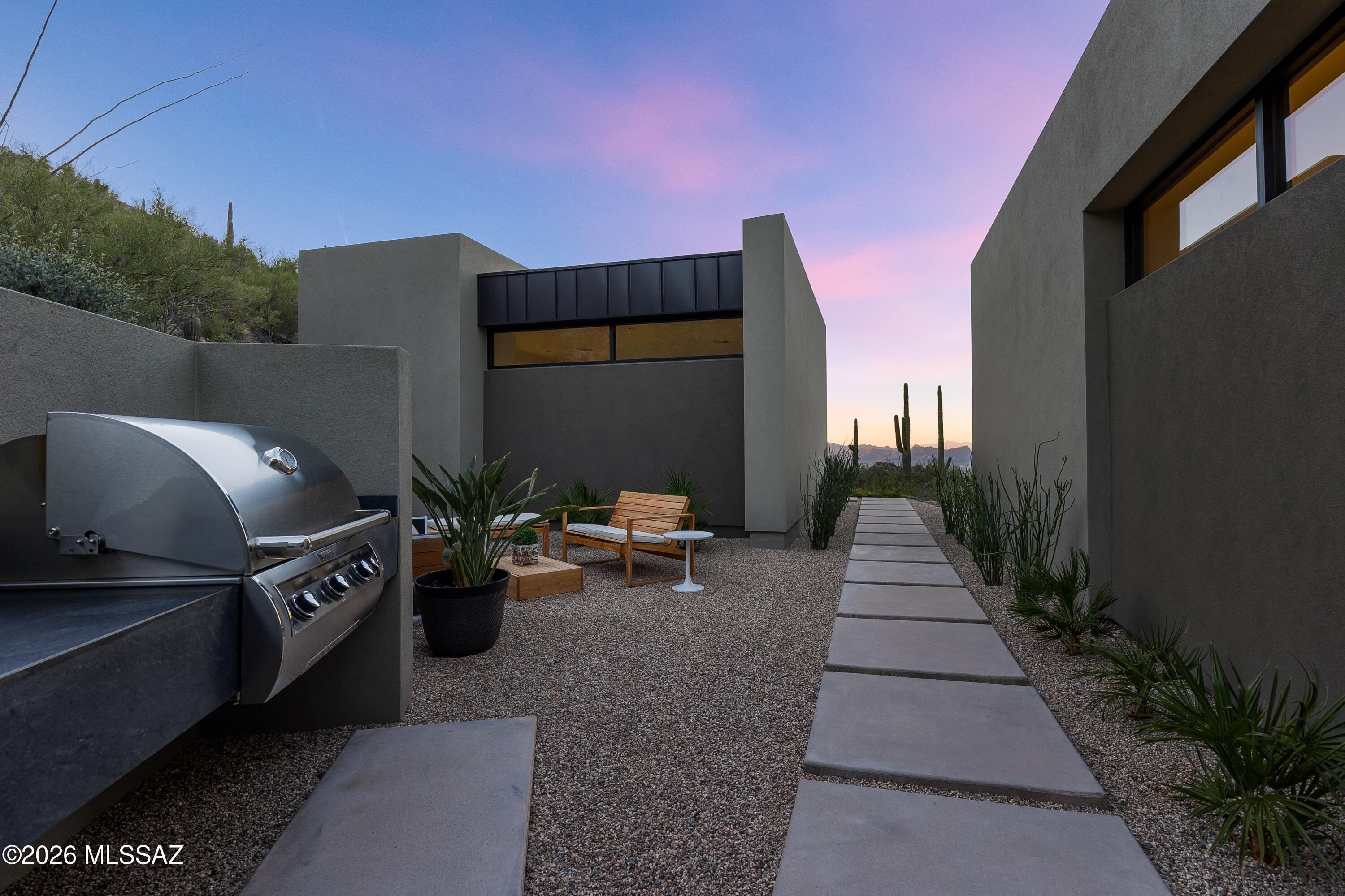 Canyon Pass II At Dove Mountain (49-110) - Residential
