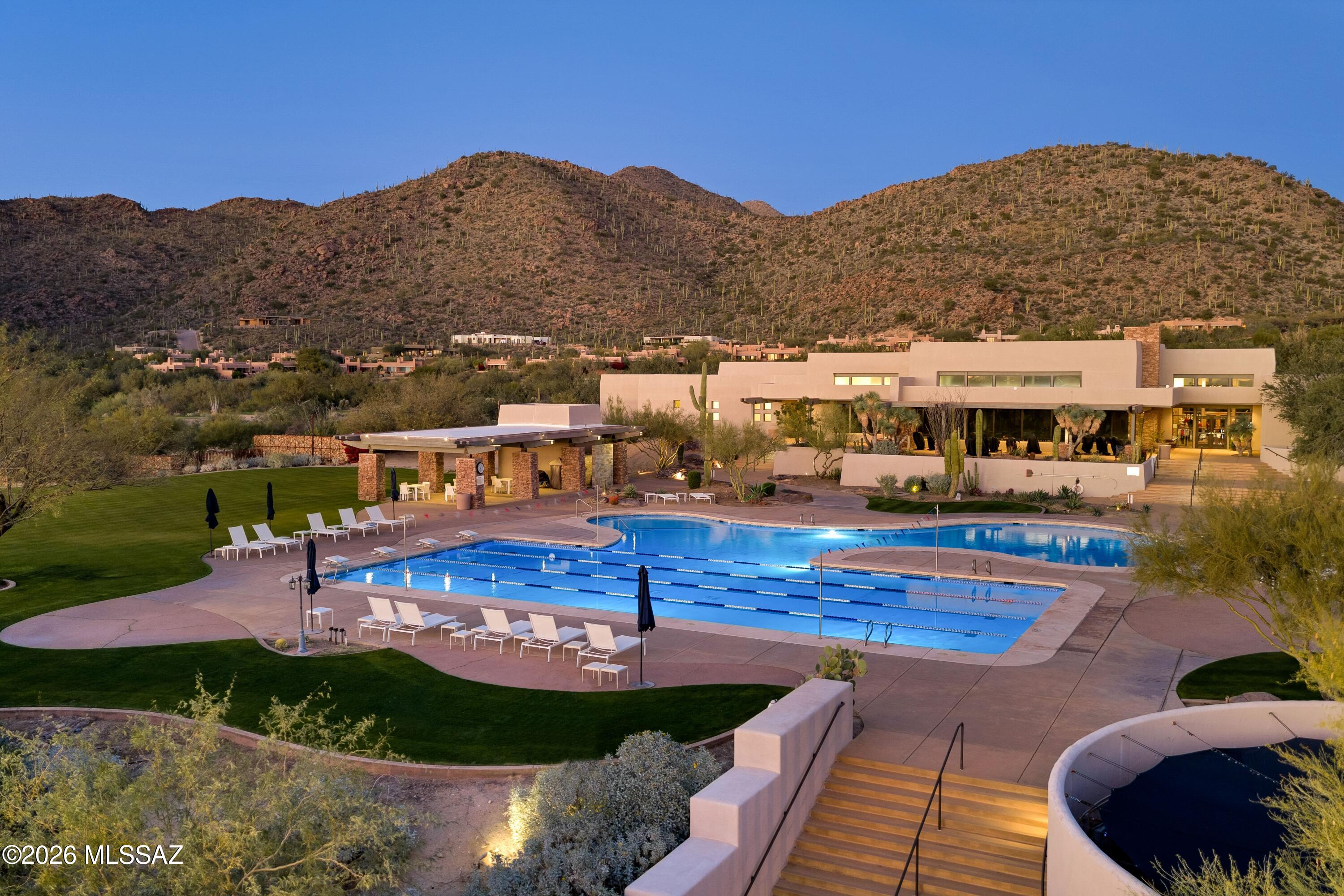 Canyon Pass II At Dove Mountain (49-110) - Residential