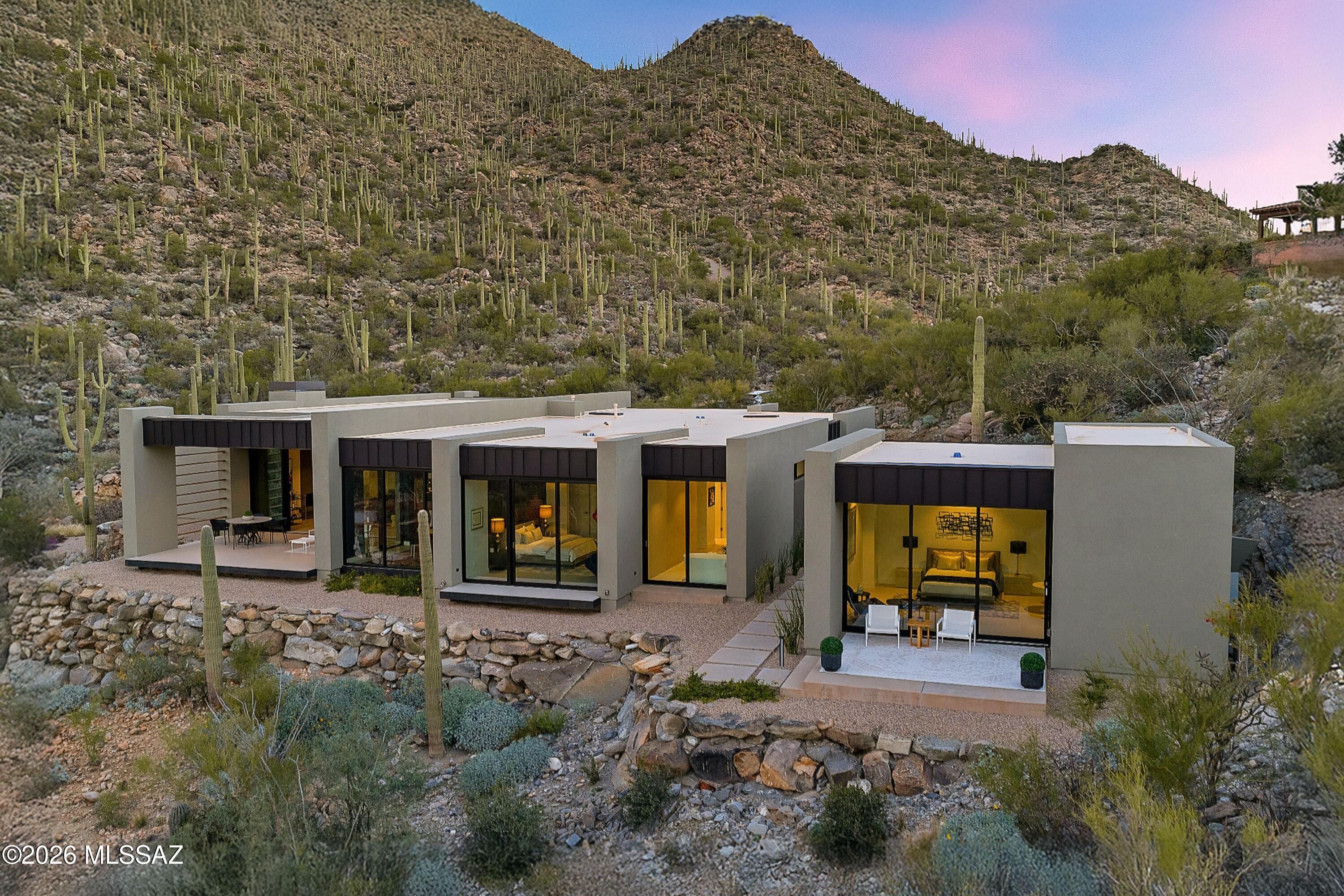 Canyon Pass II At Dove Mountain (49-110) - Residential