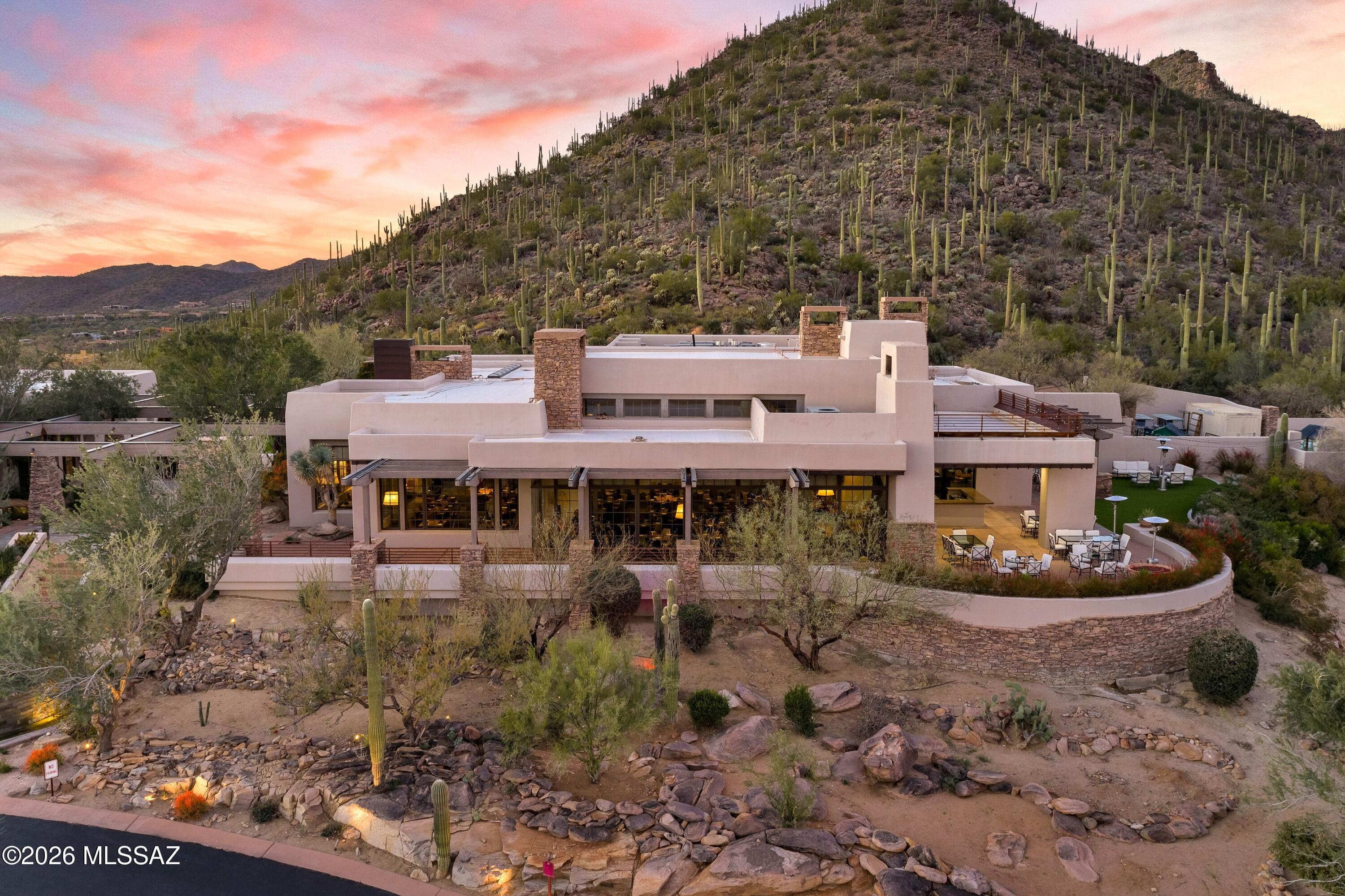 Canyon Pass II At Dove Mountain (49-110) - Residential