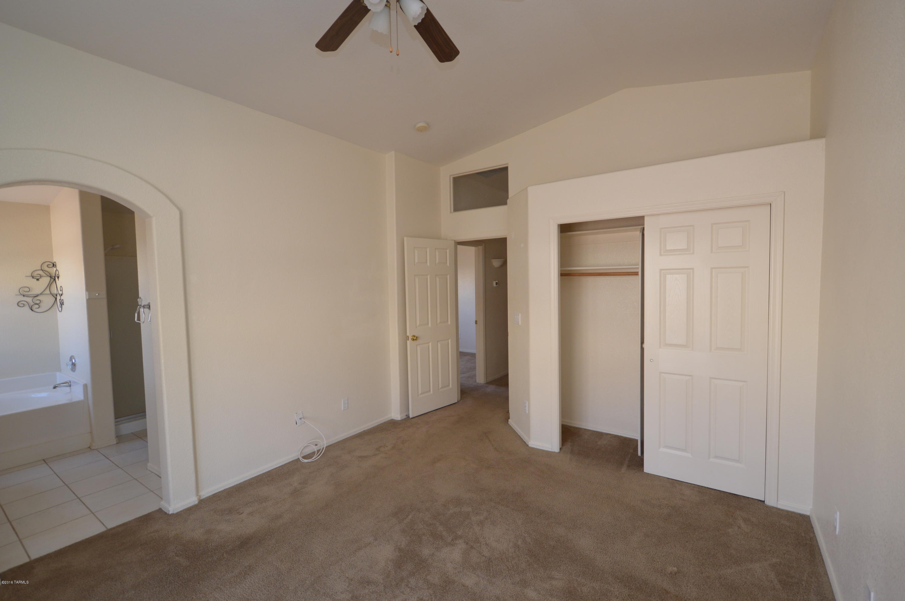 Shadow Creek (1-39) - Residential Lease