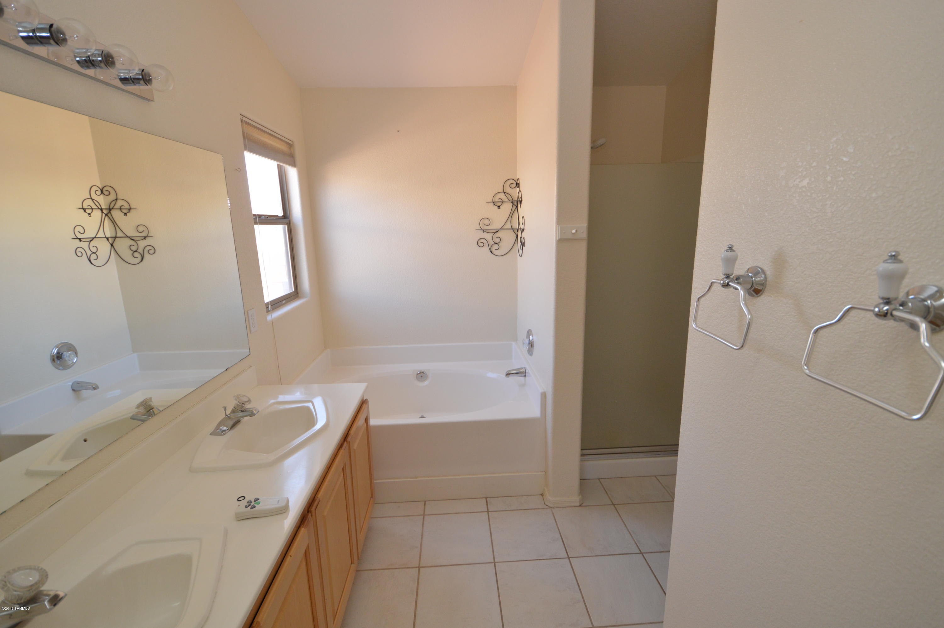 Shadow Creek (1-39) - Residential Lease