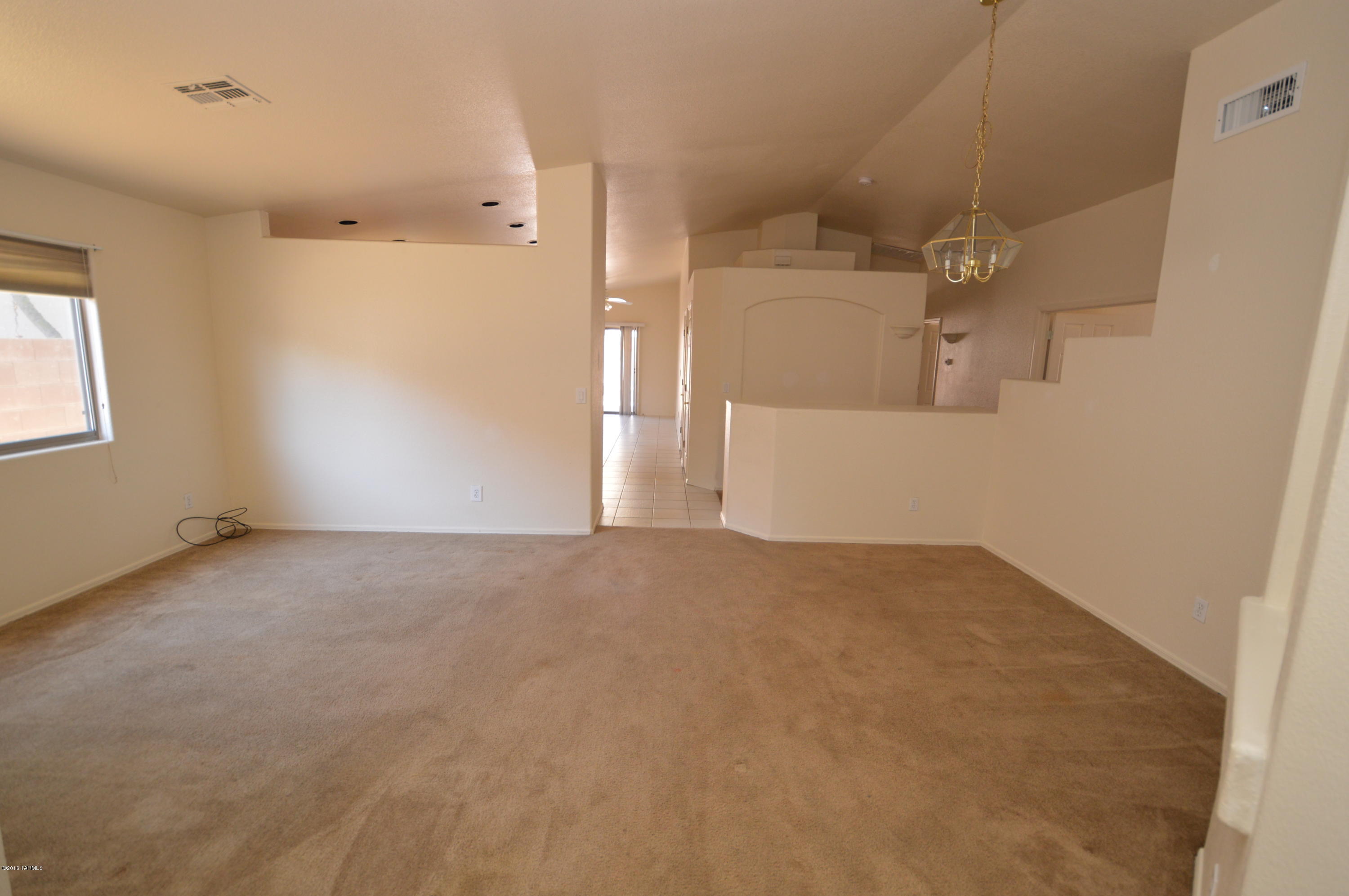 Shadow Creek (1-39) - Residential Lease