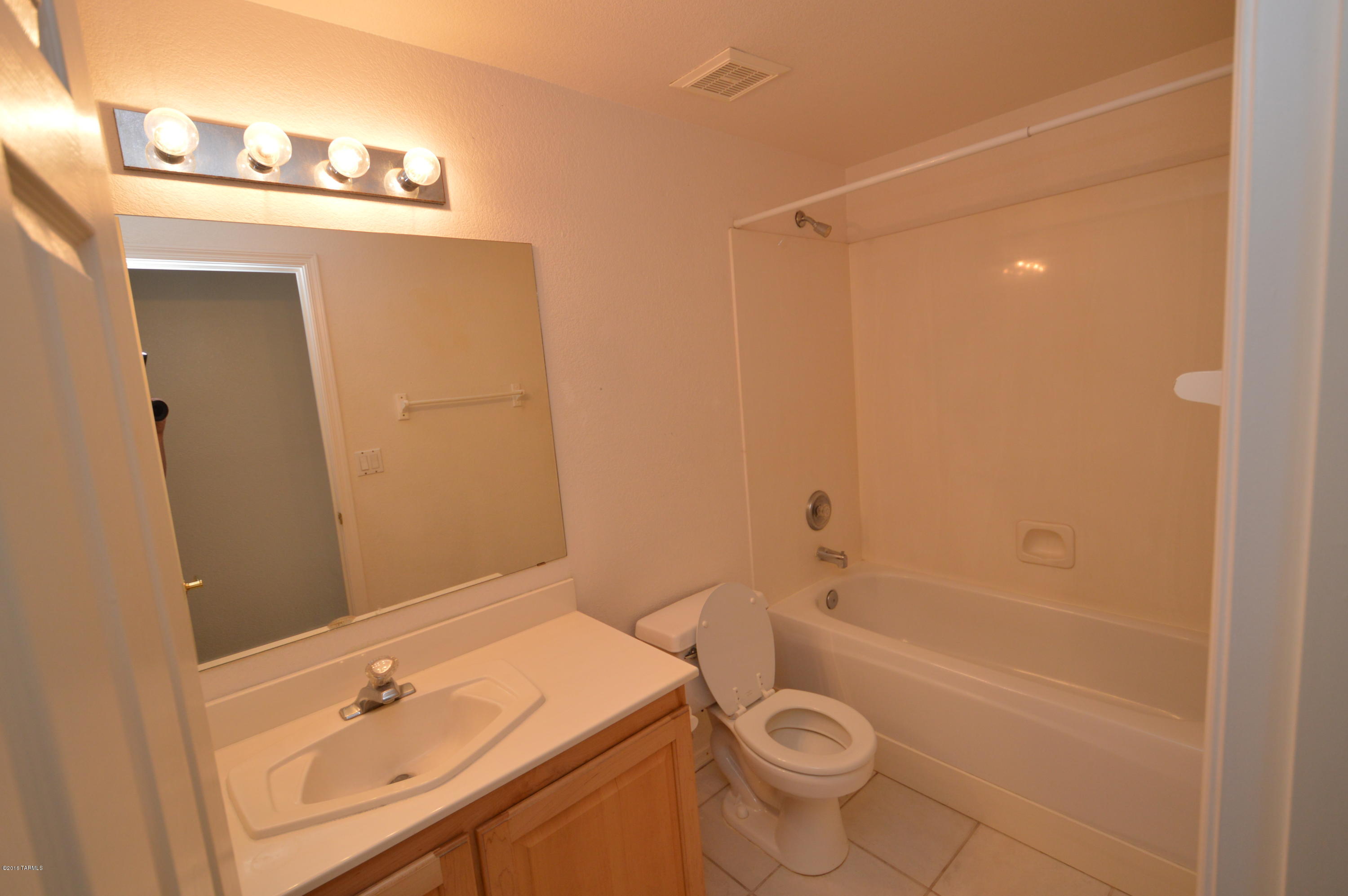 Shadow Creek (1-39) - Residential Lease