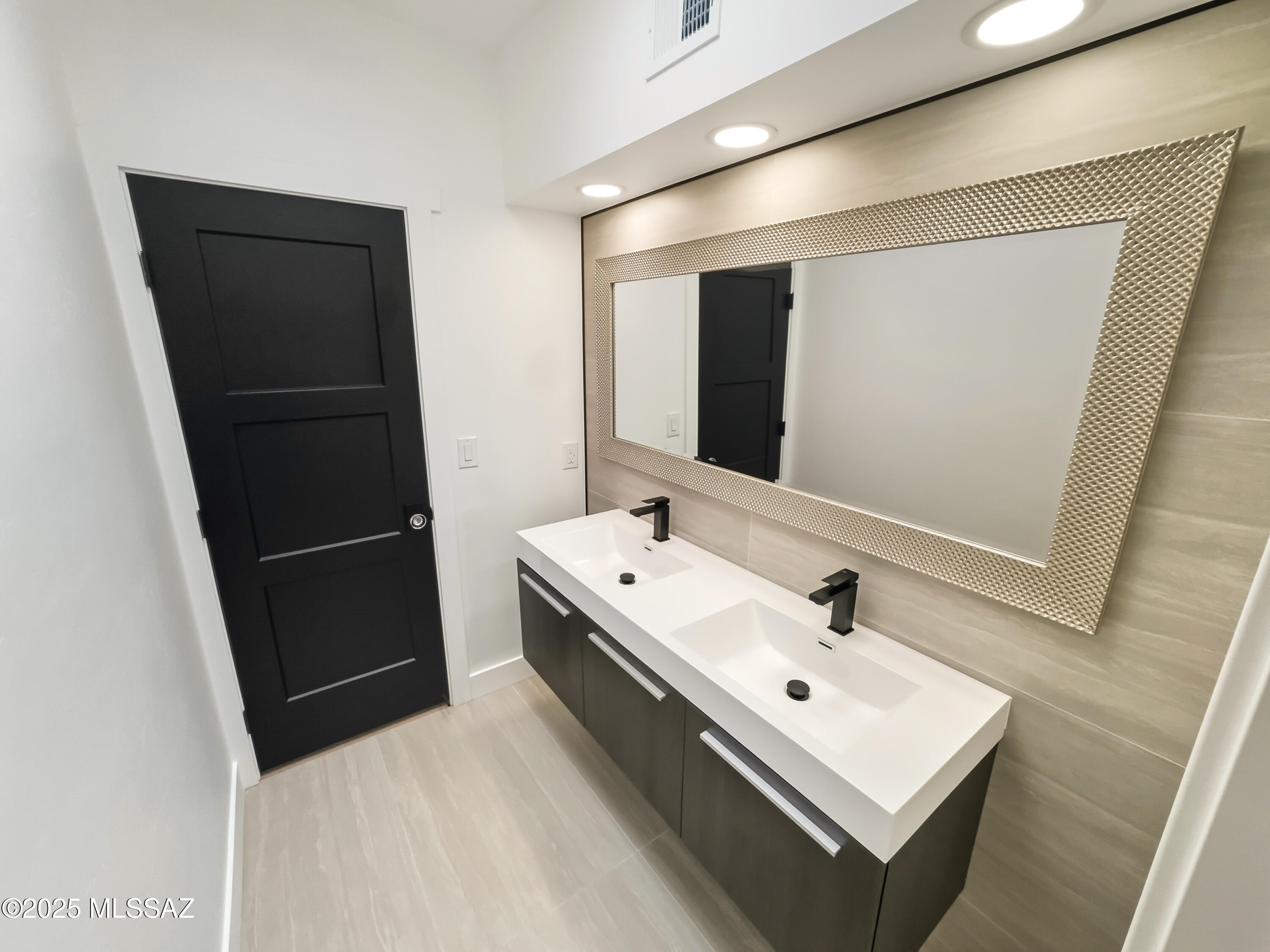 Galinda NO 1 (1-37) - Residential