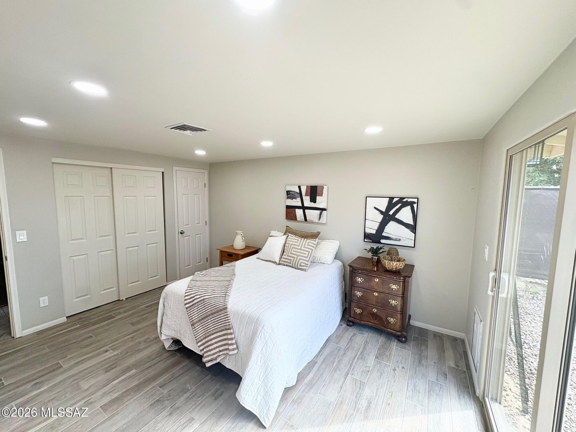 525 N Bonanza Avenue