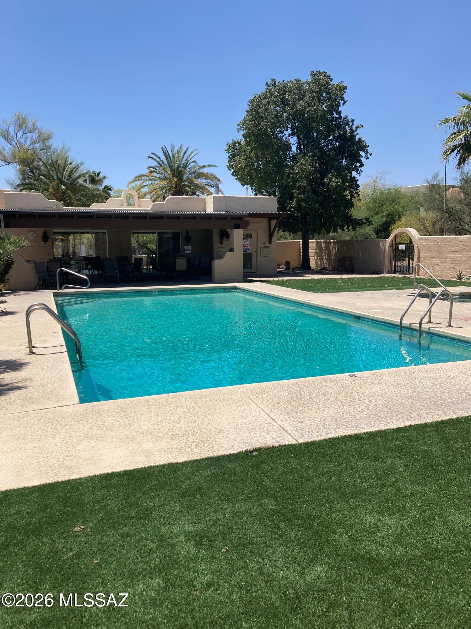 Pueblo Villas - Residential