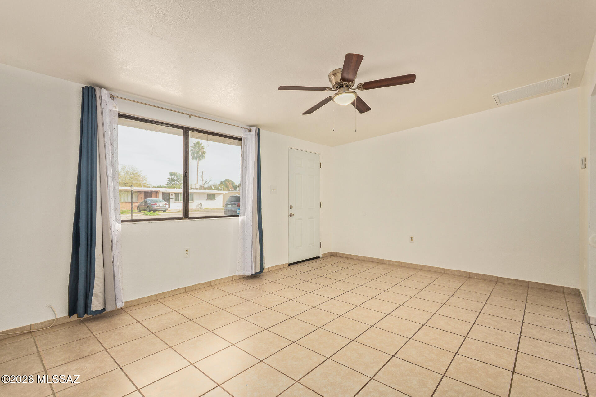 4962 S Highland Drive