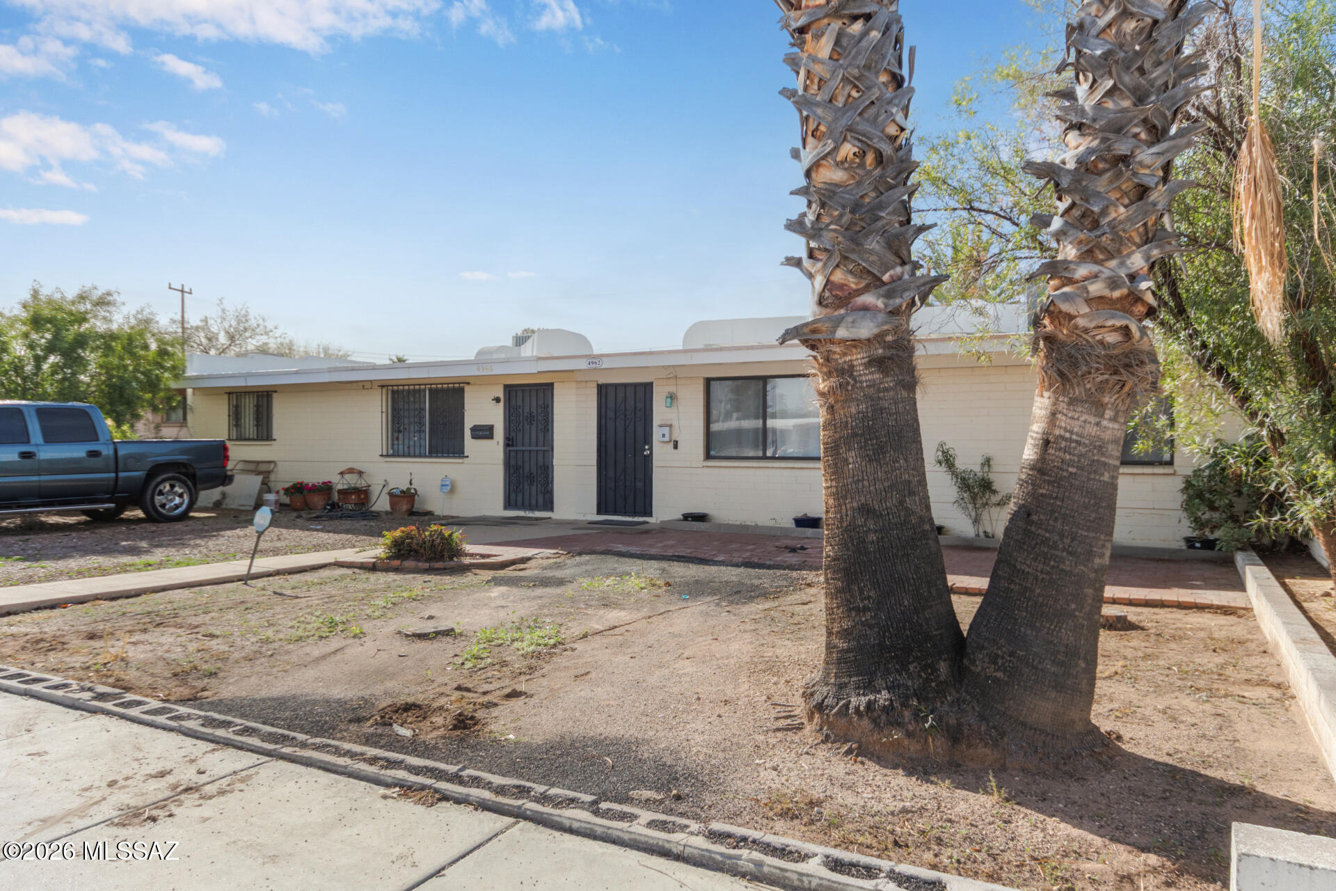 4962 S Highland Drive