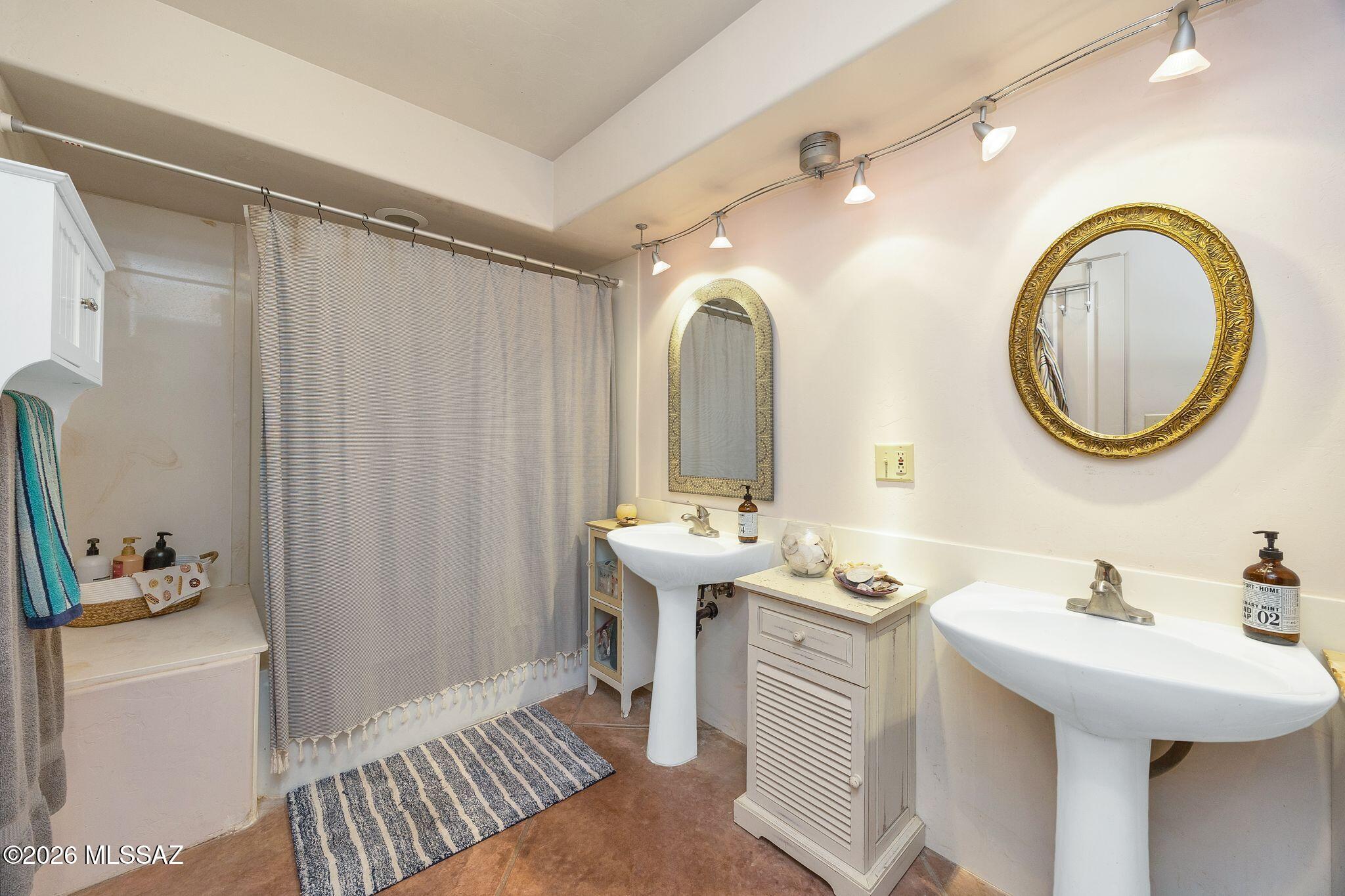 Milagro (1-28) - Residential