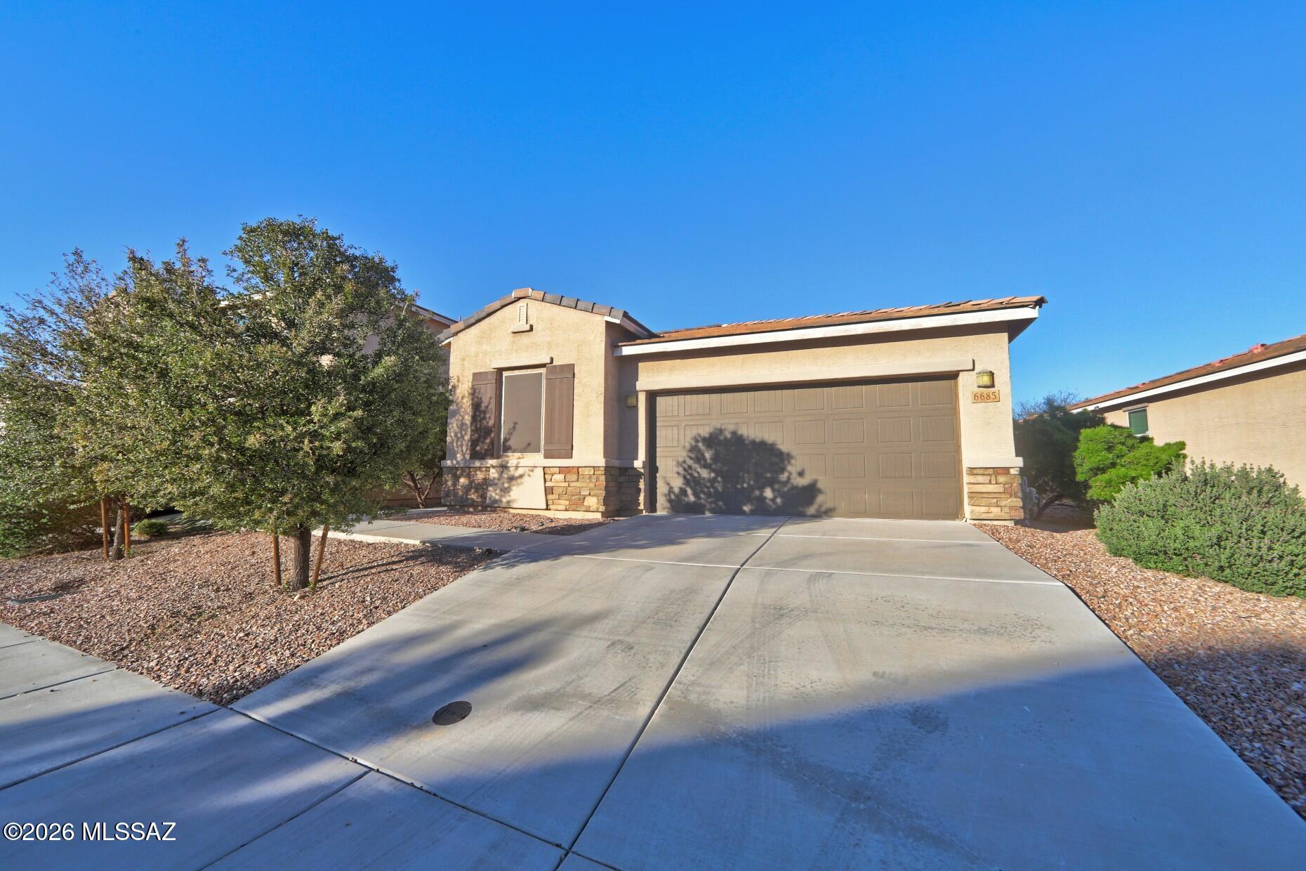 La Estancia De Tucson (1-330) - Residential