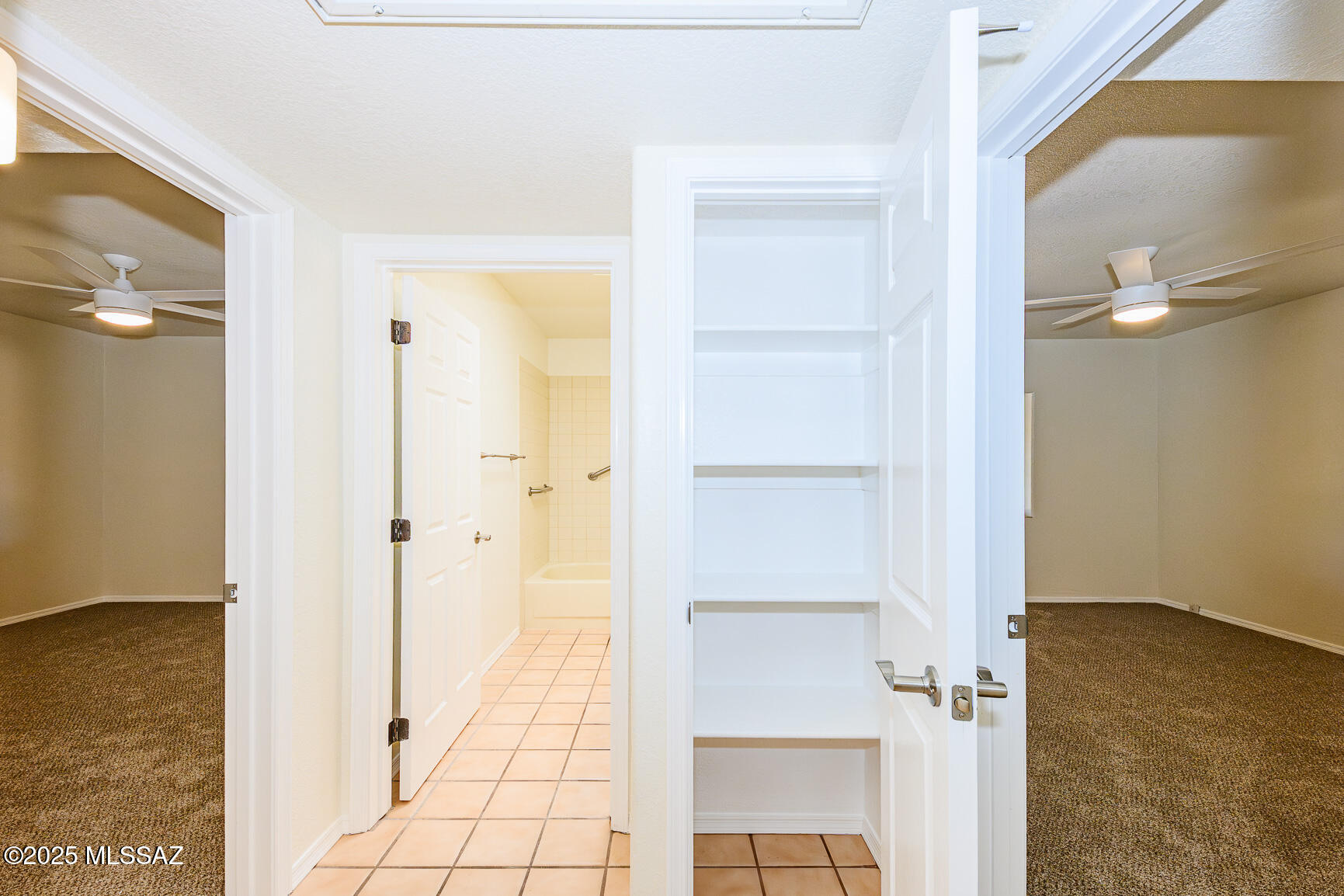 La Canada Norte (1-50) - Residential