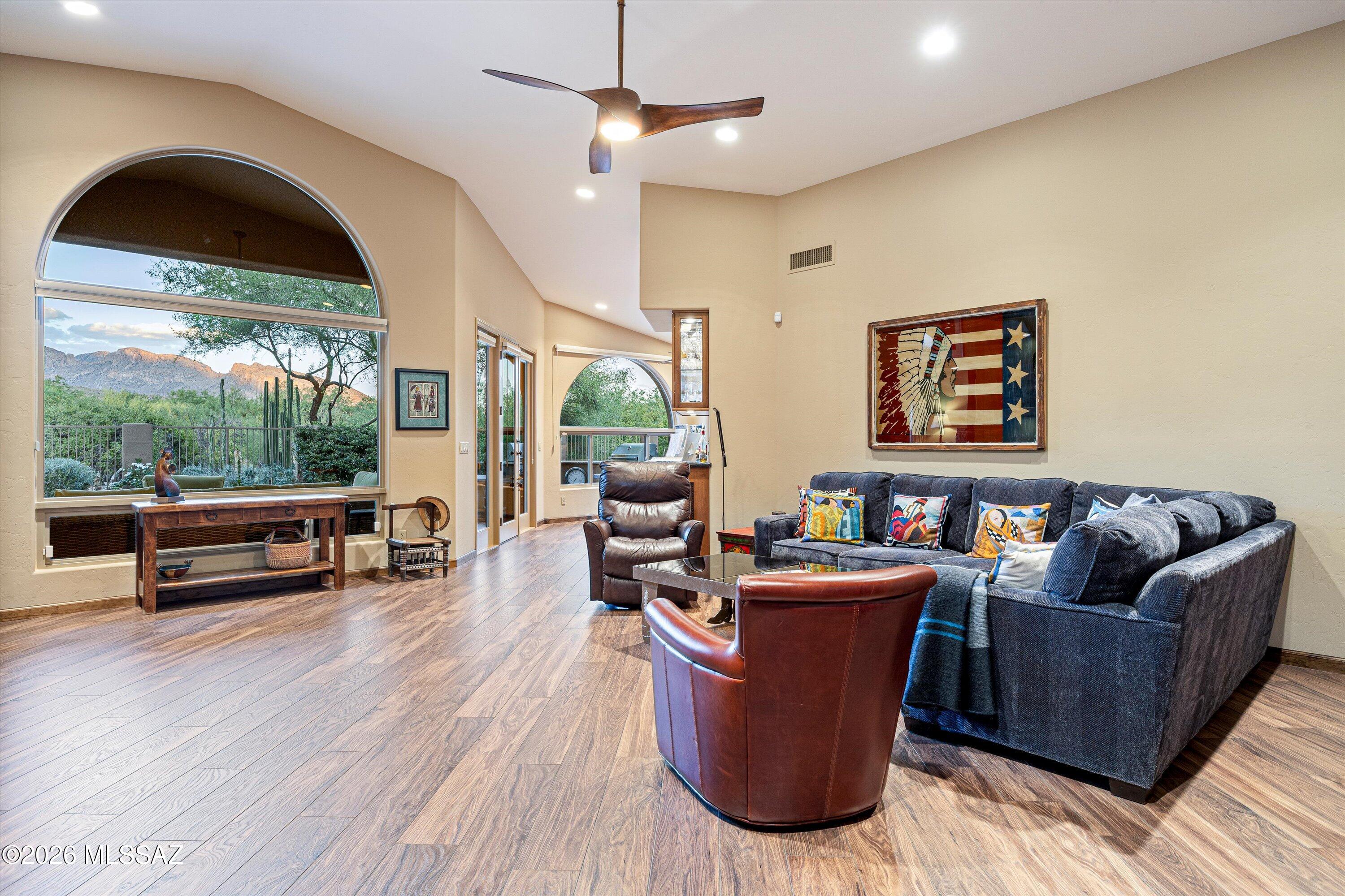 6384 N Desert Wind Circle