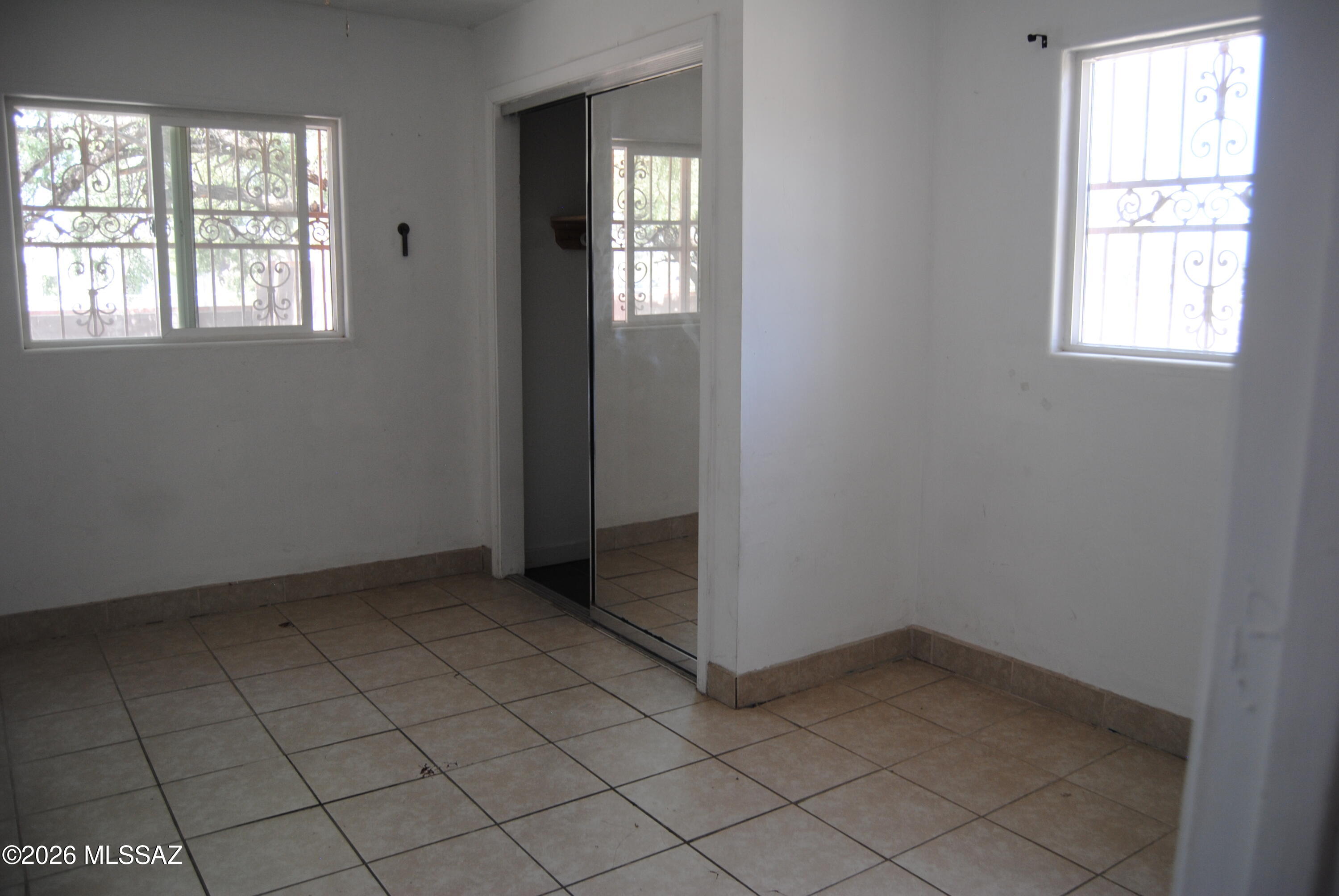 Miracle Mile Manor - Residential Lease