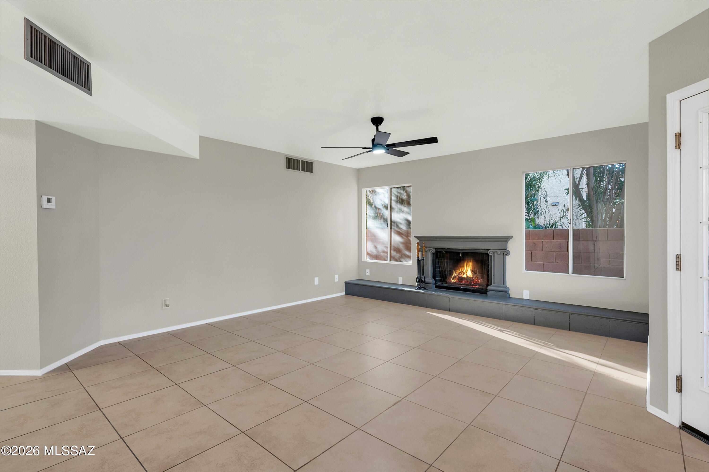 7381 E Damasco Place