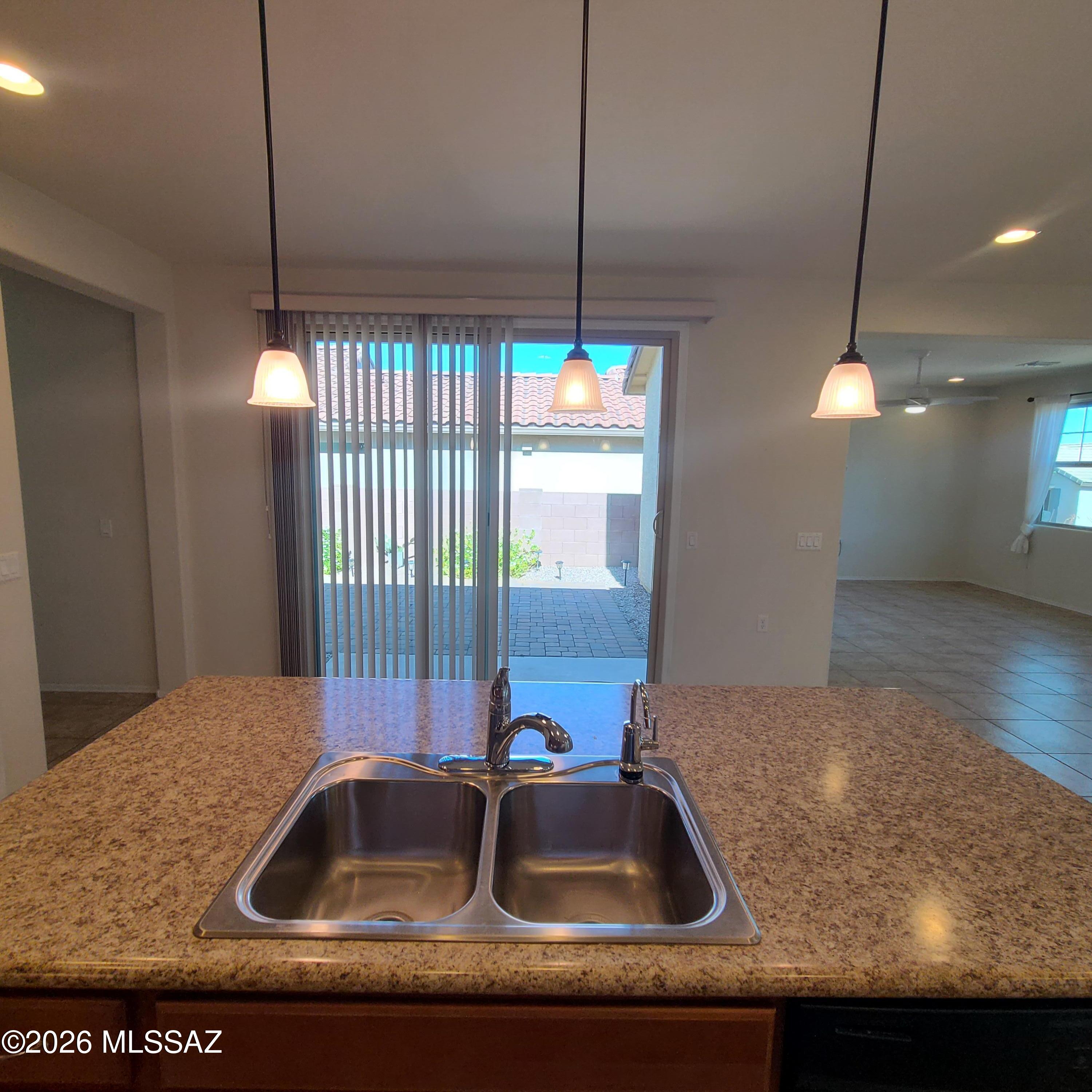 Rancho Del Lago (207-388) - Residential Lease