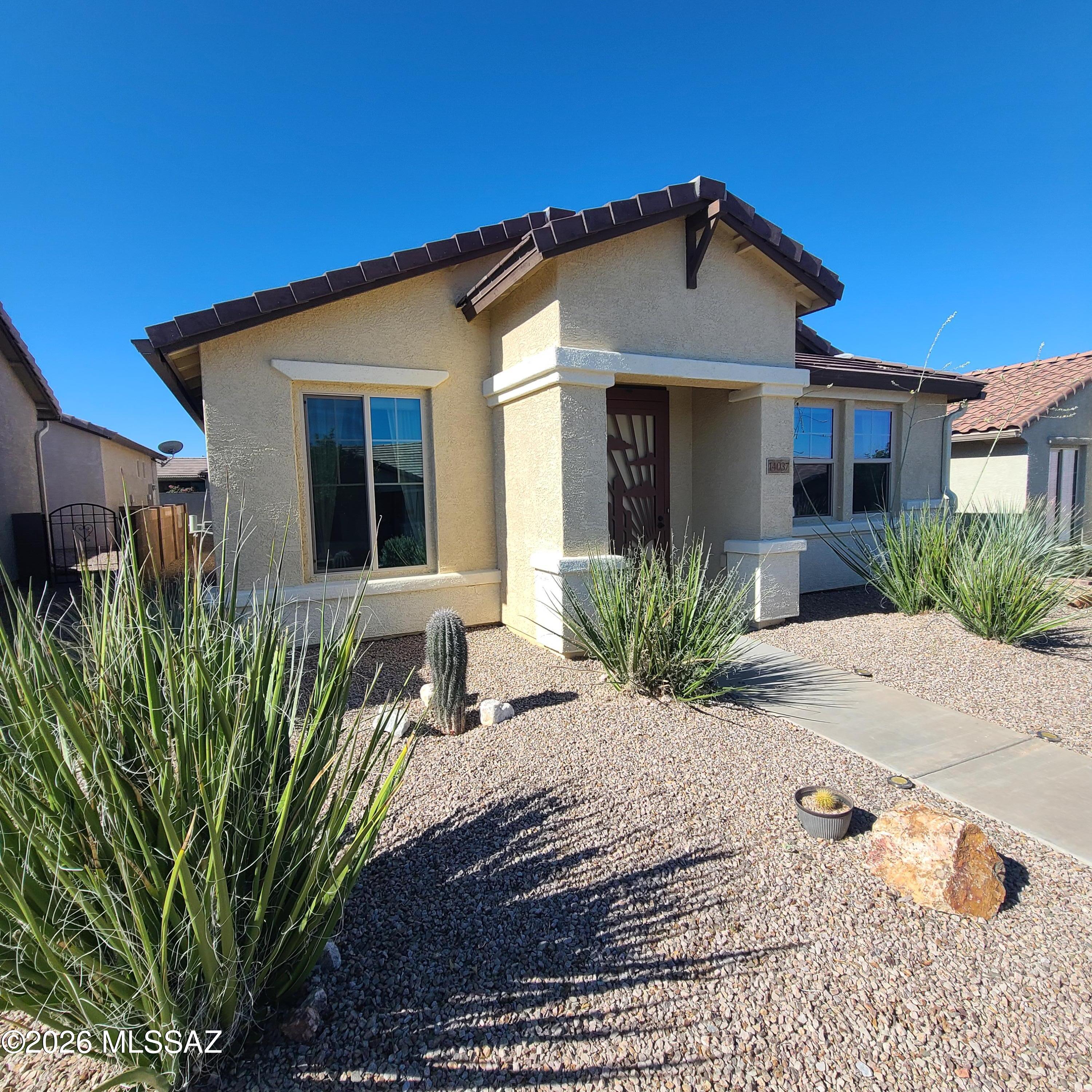 Rancho Del Lago (207-388) - Residential Lease