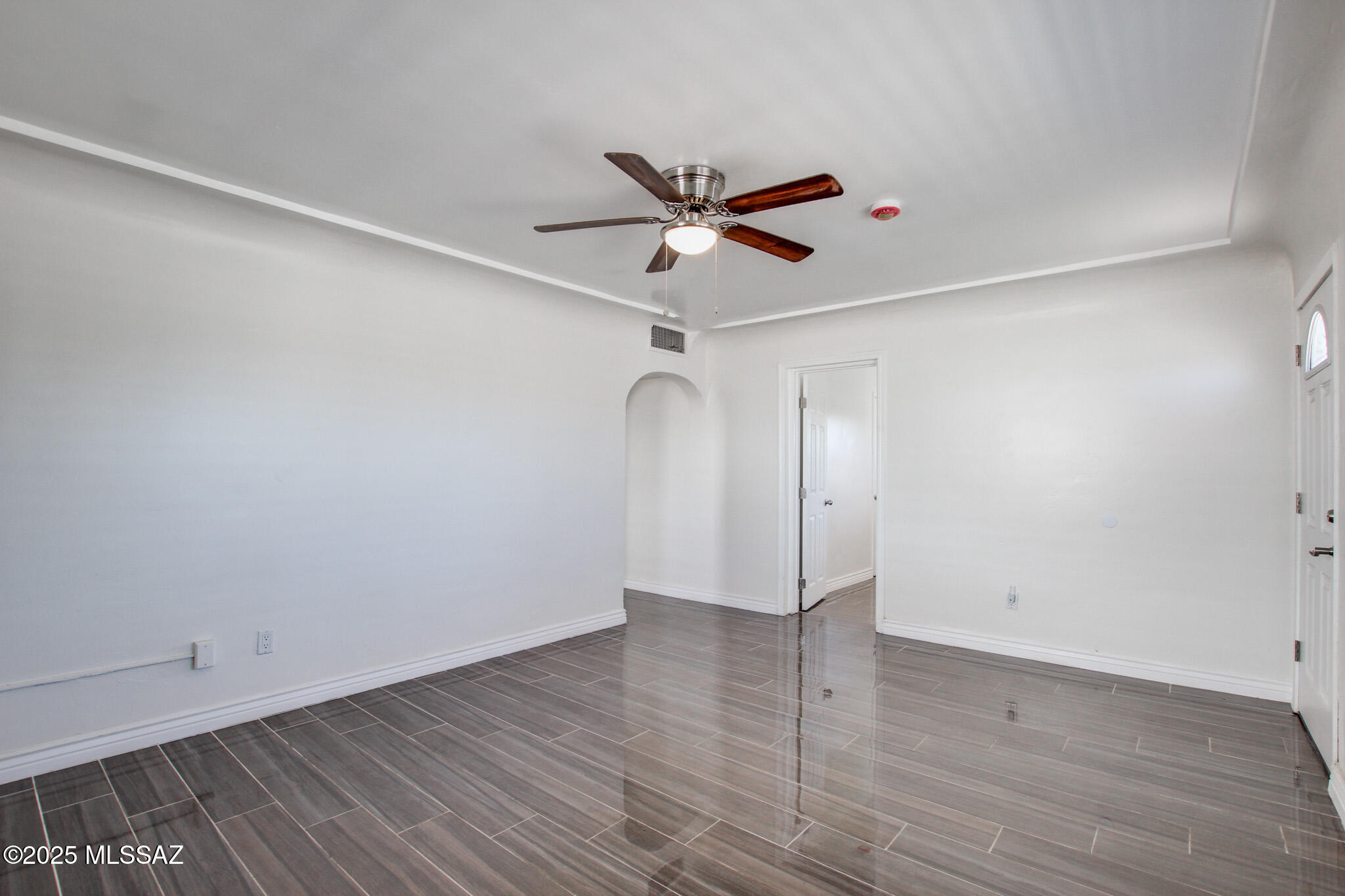 4413 S Liberty Avenue