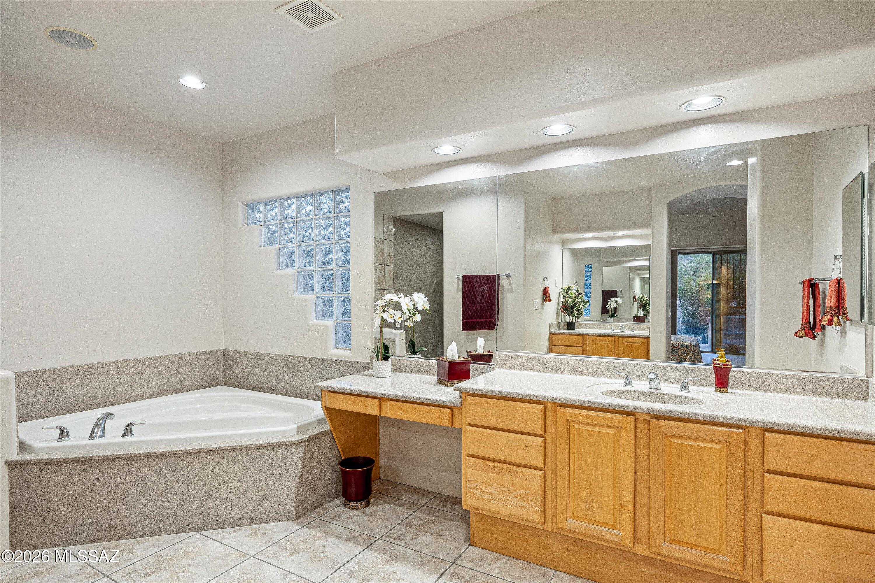 Snyder Canyon Estates (1-20) - Residential