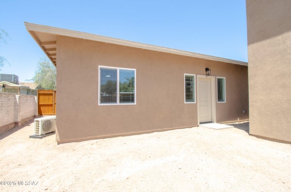 1720 E EDISON ST # 2, TUCSON, AZ 85719 - Image 28b7f9d1c2132cd3274b16bcf254c235/3553537656