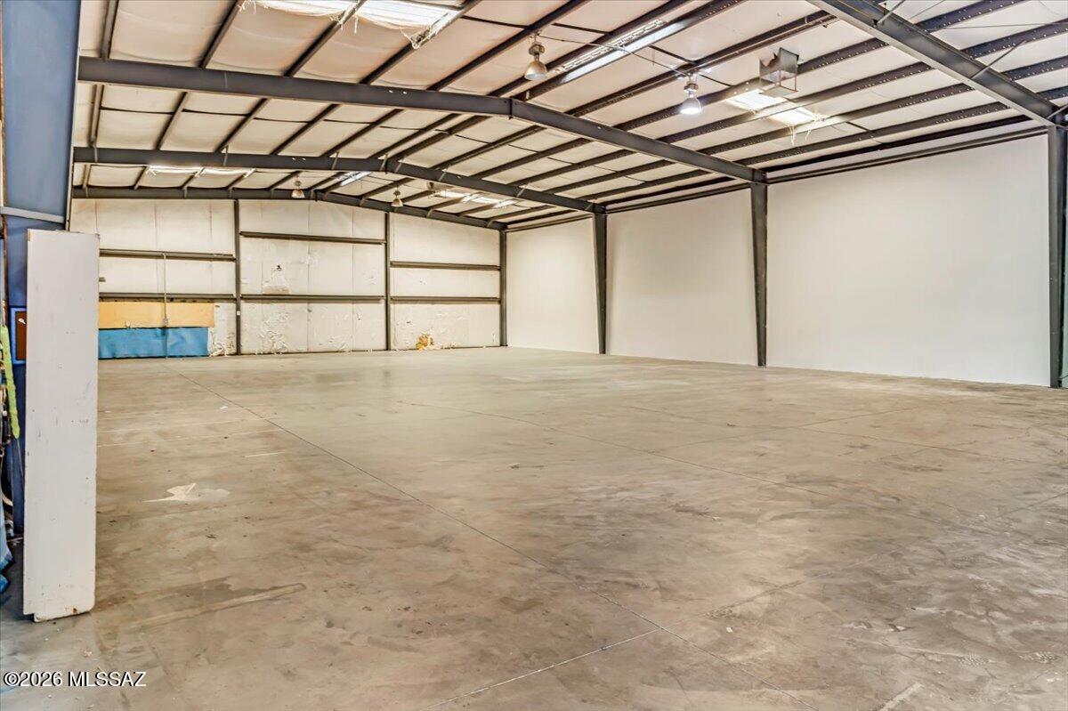 580 W Ventura Street