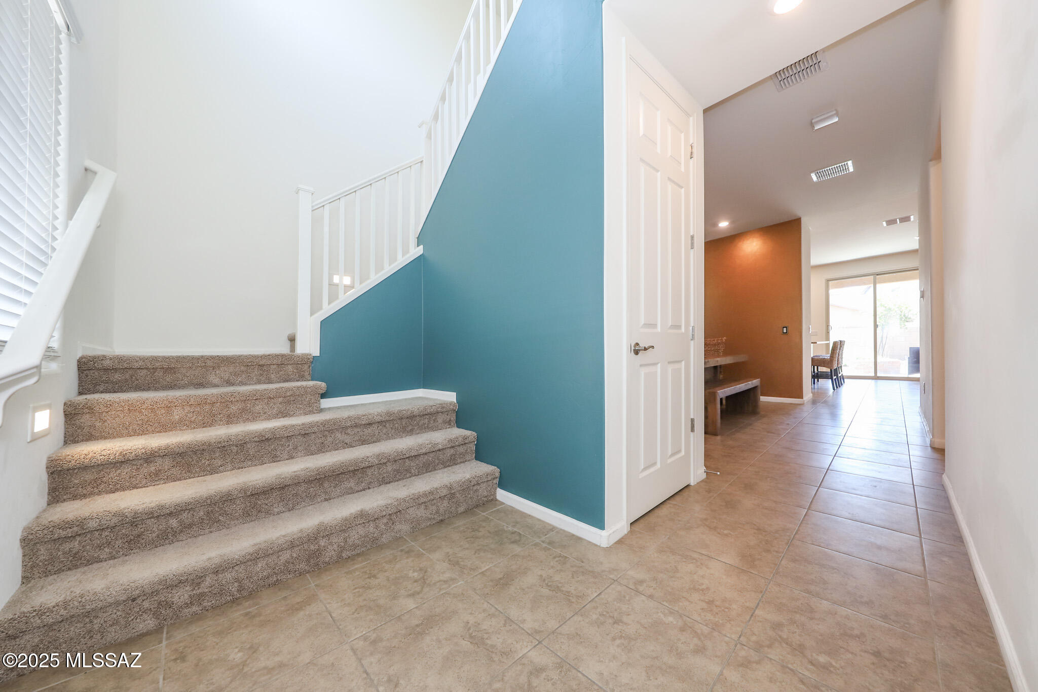 937 W Calle Tronco Seco