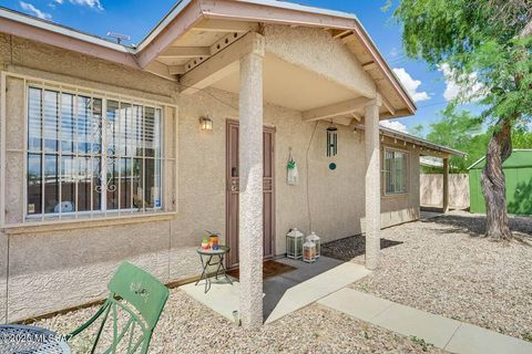 532 W District Street Tucson AZ 85714