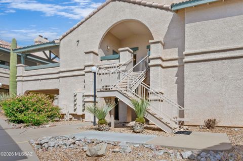 Photo of 101 S Players Club Drive #APT 7201, Tucson, AZ 85745 (MLS # 22607417)