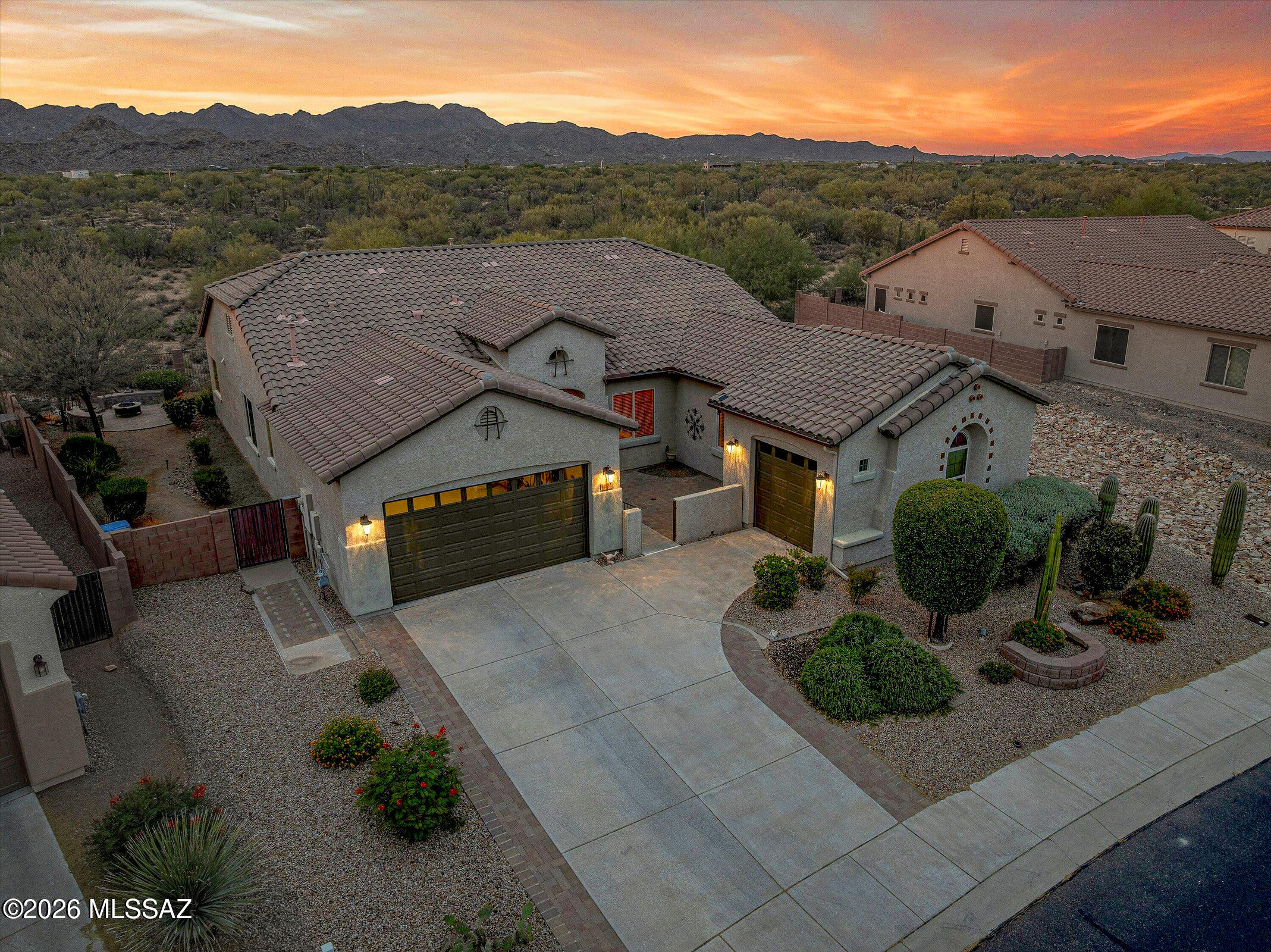 12561 N Wind Runner Parkway