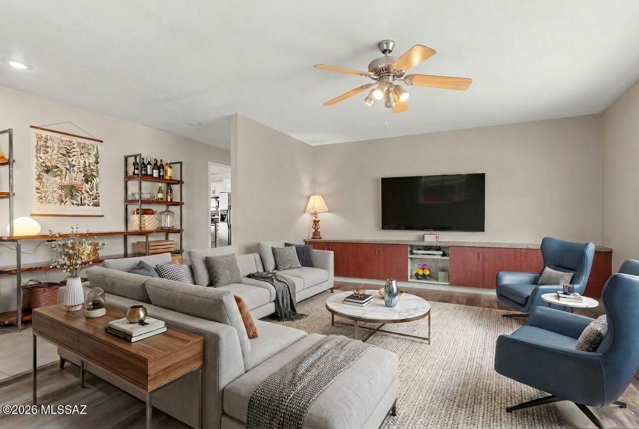 Rancho Del Este (227-272) - Residential