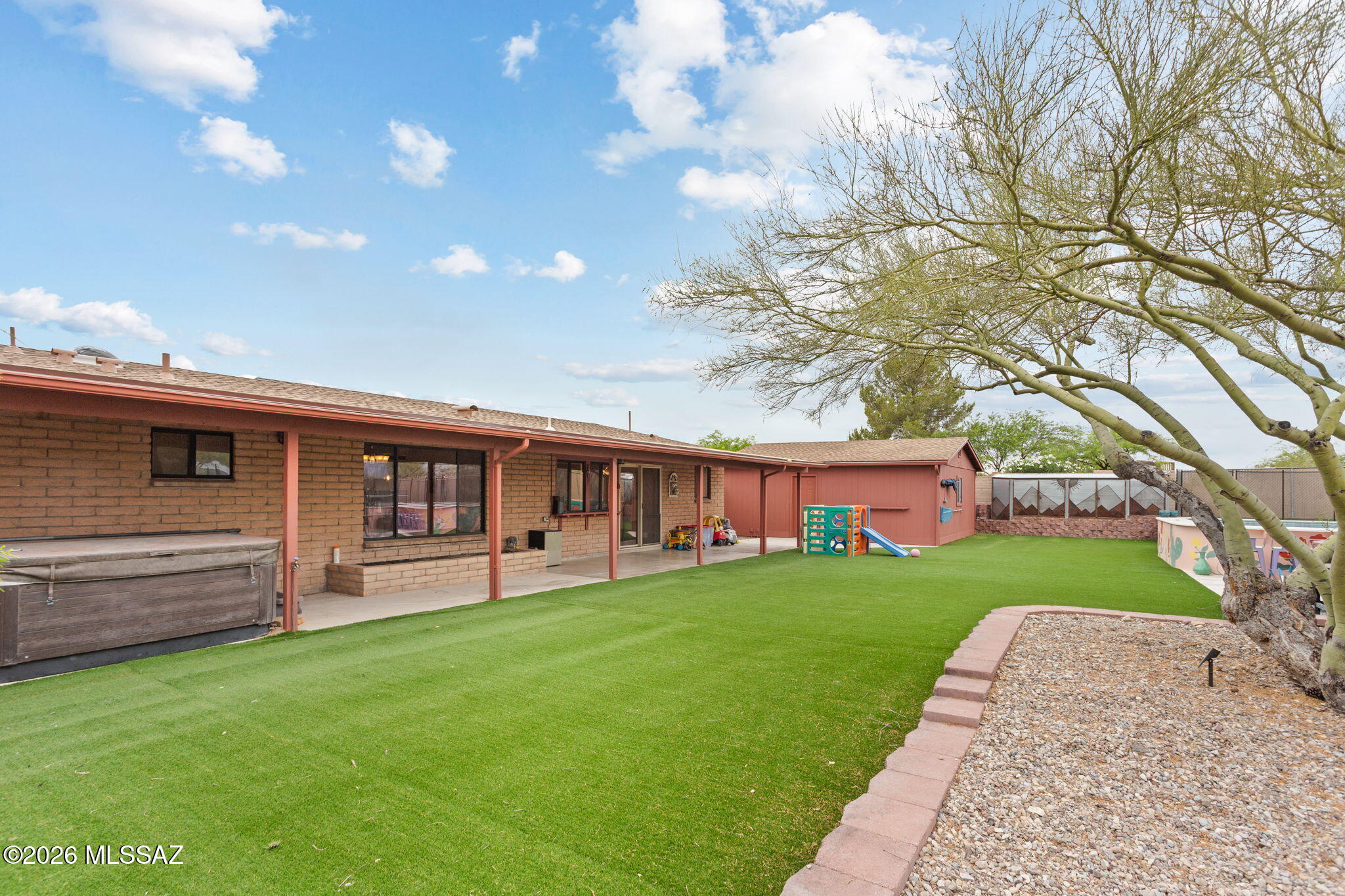 Rancho Del Este (227-272) - Residential